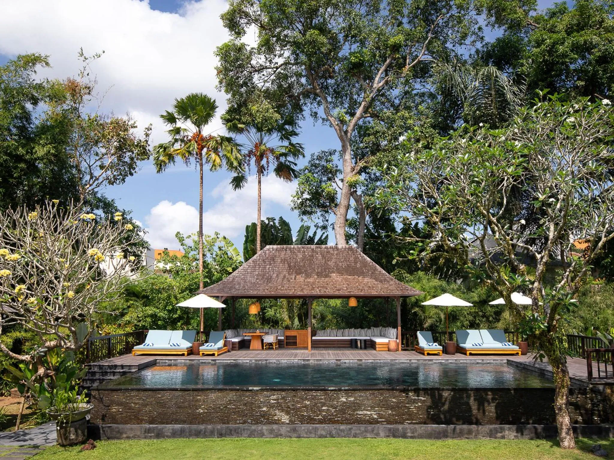 Day in Villa Simona Oasis