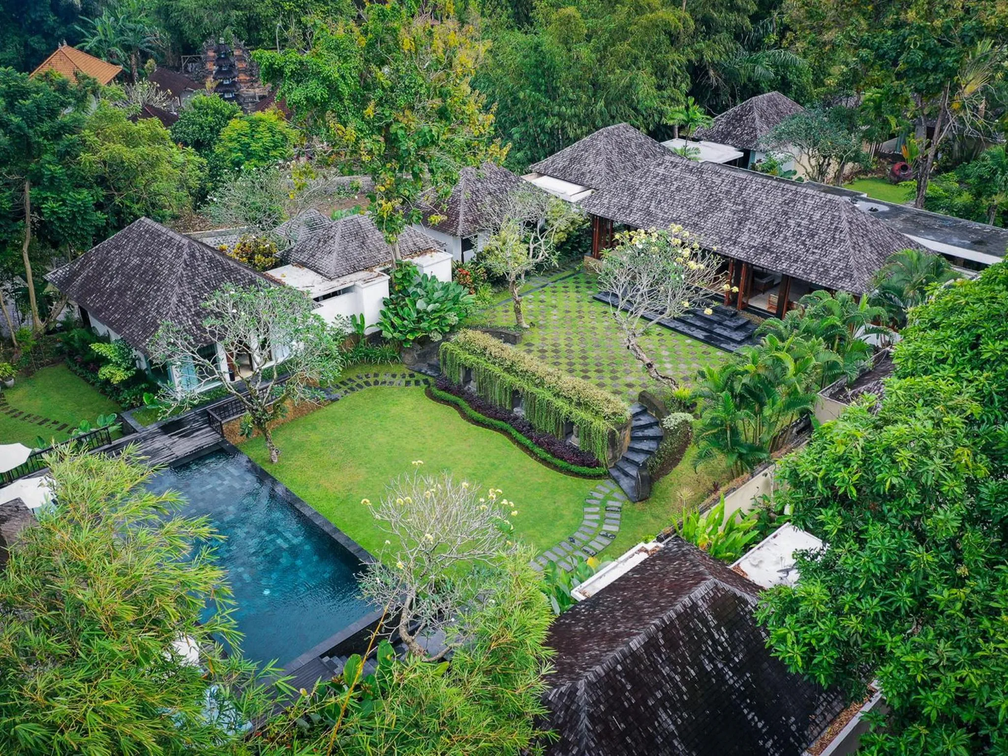 Property building in Villa Simona Oasis