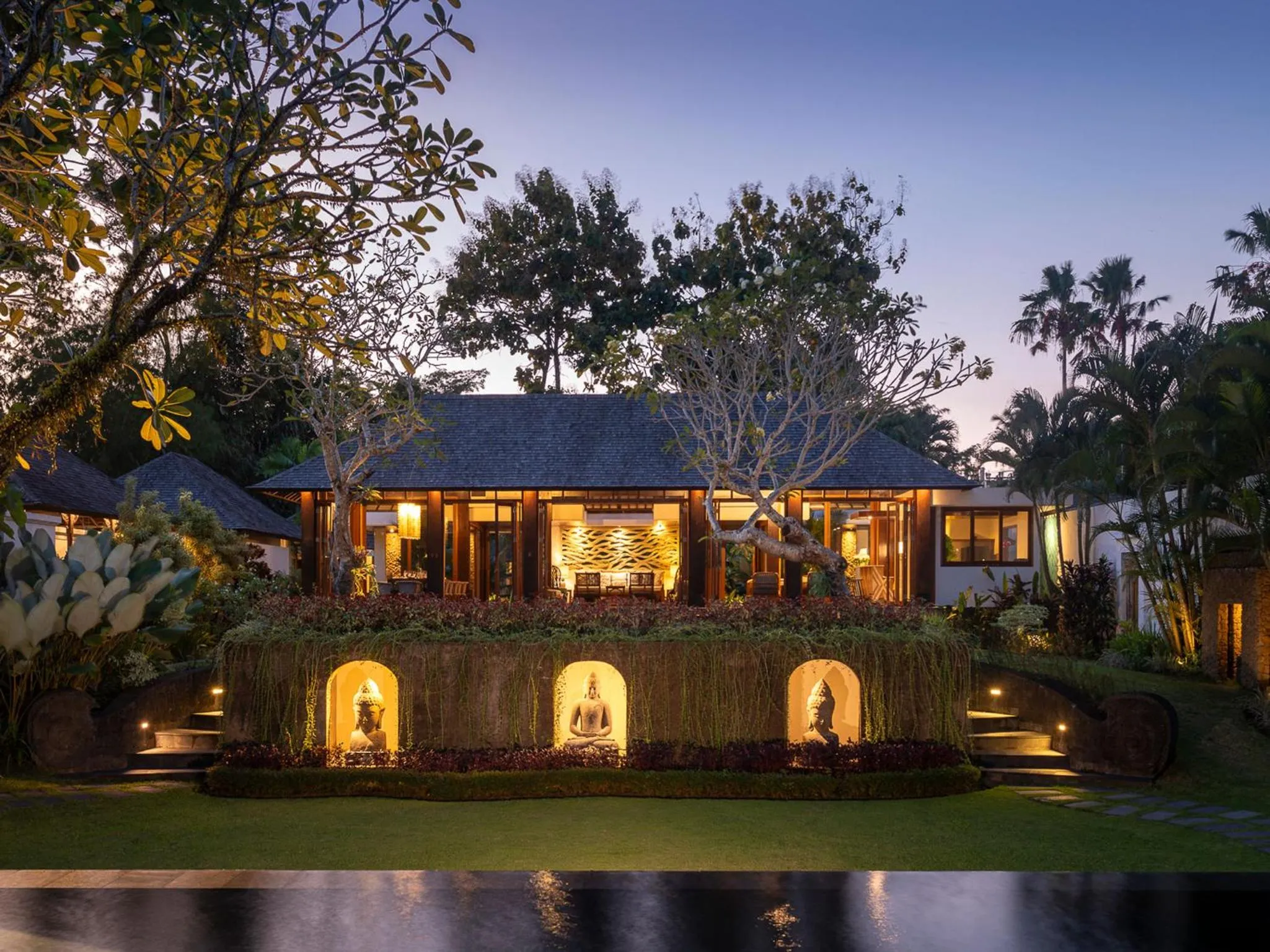 Property building in Villa Simona Oasis