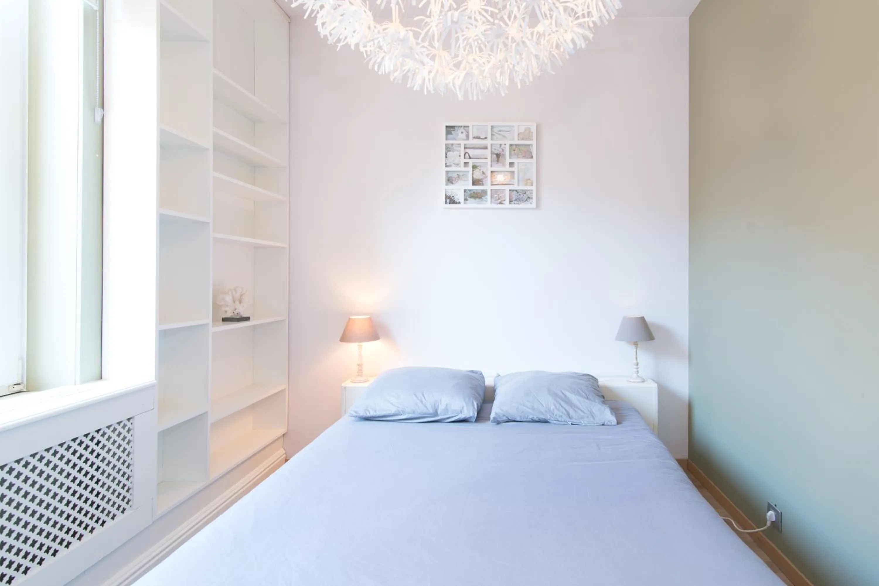 Bedroom, Bed in App De Panne 2