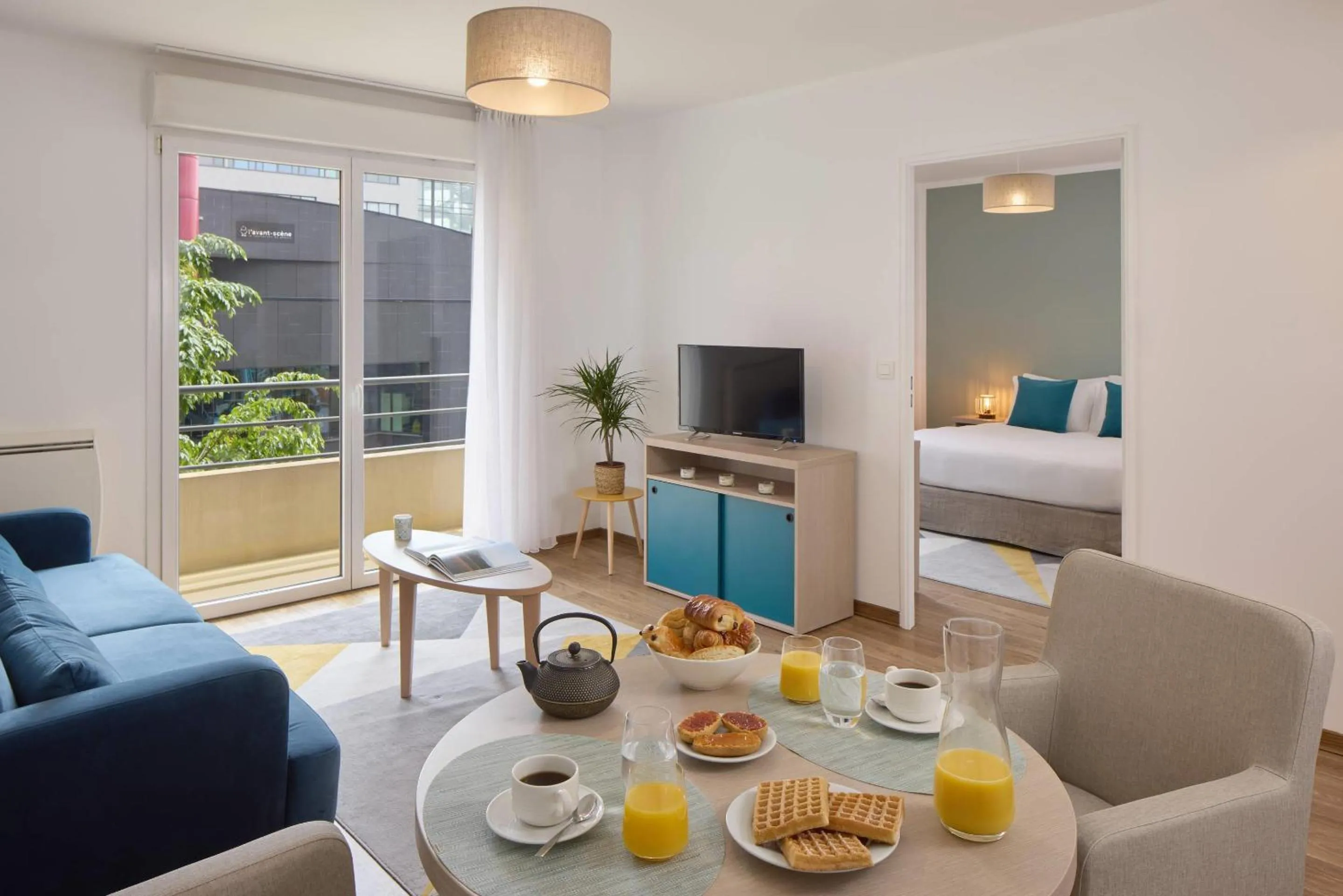 Living room in Quality Aparthotel Valenciennes