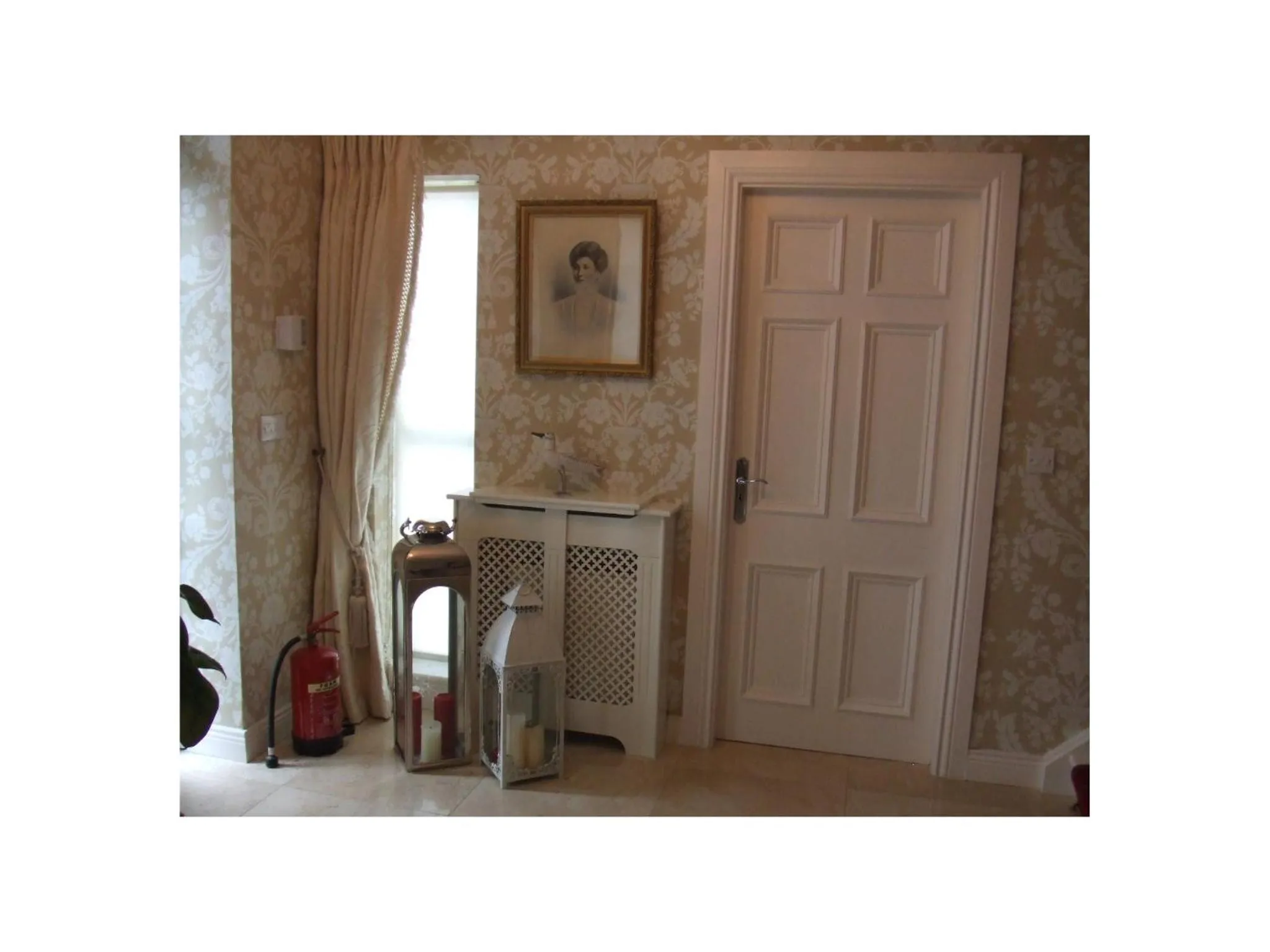 Decorative detail in Ambrose Mews B&B