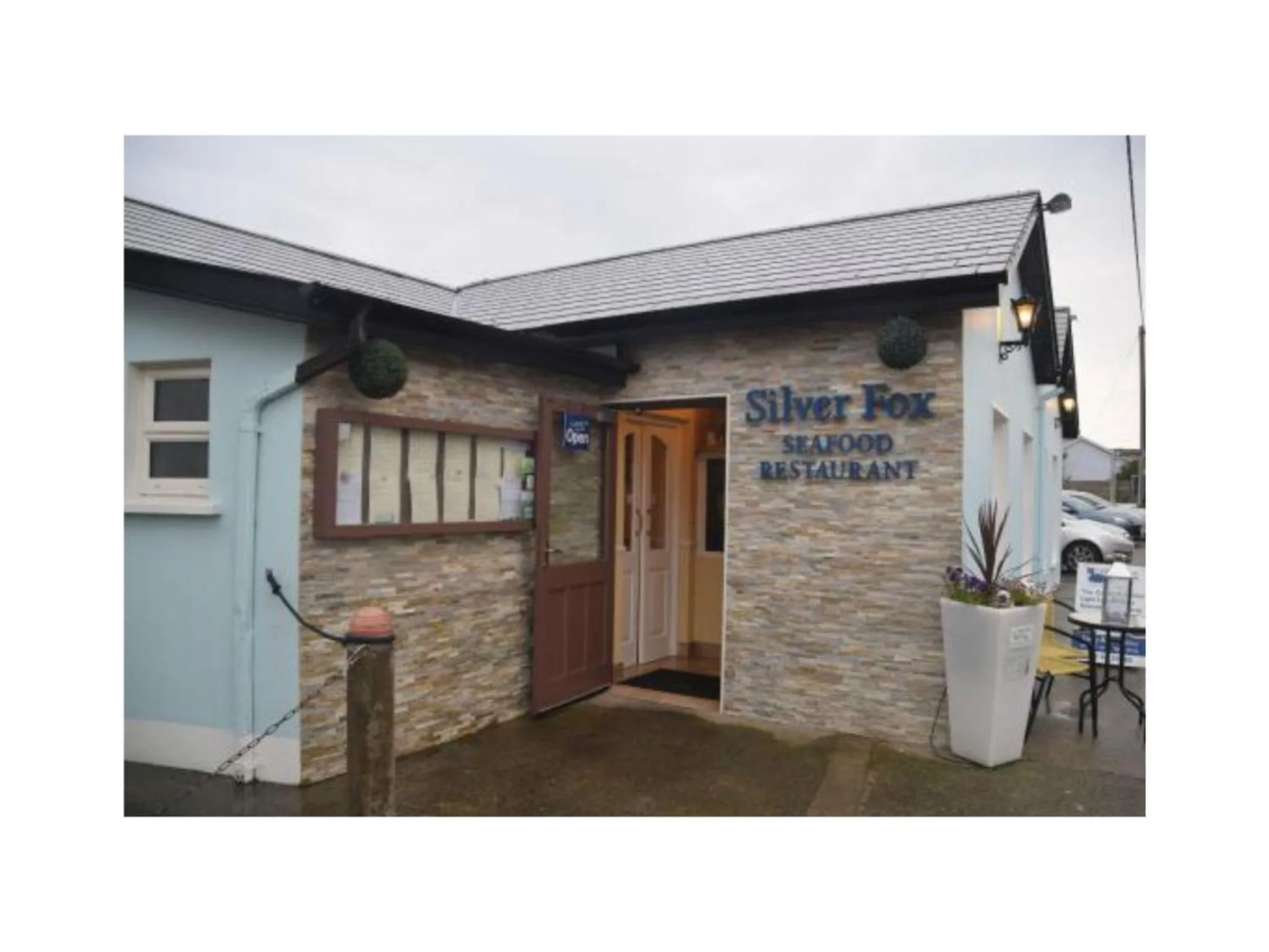 Restaurant/places to eat in Ambrose Mews B&B