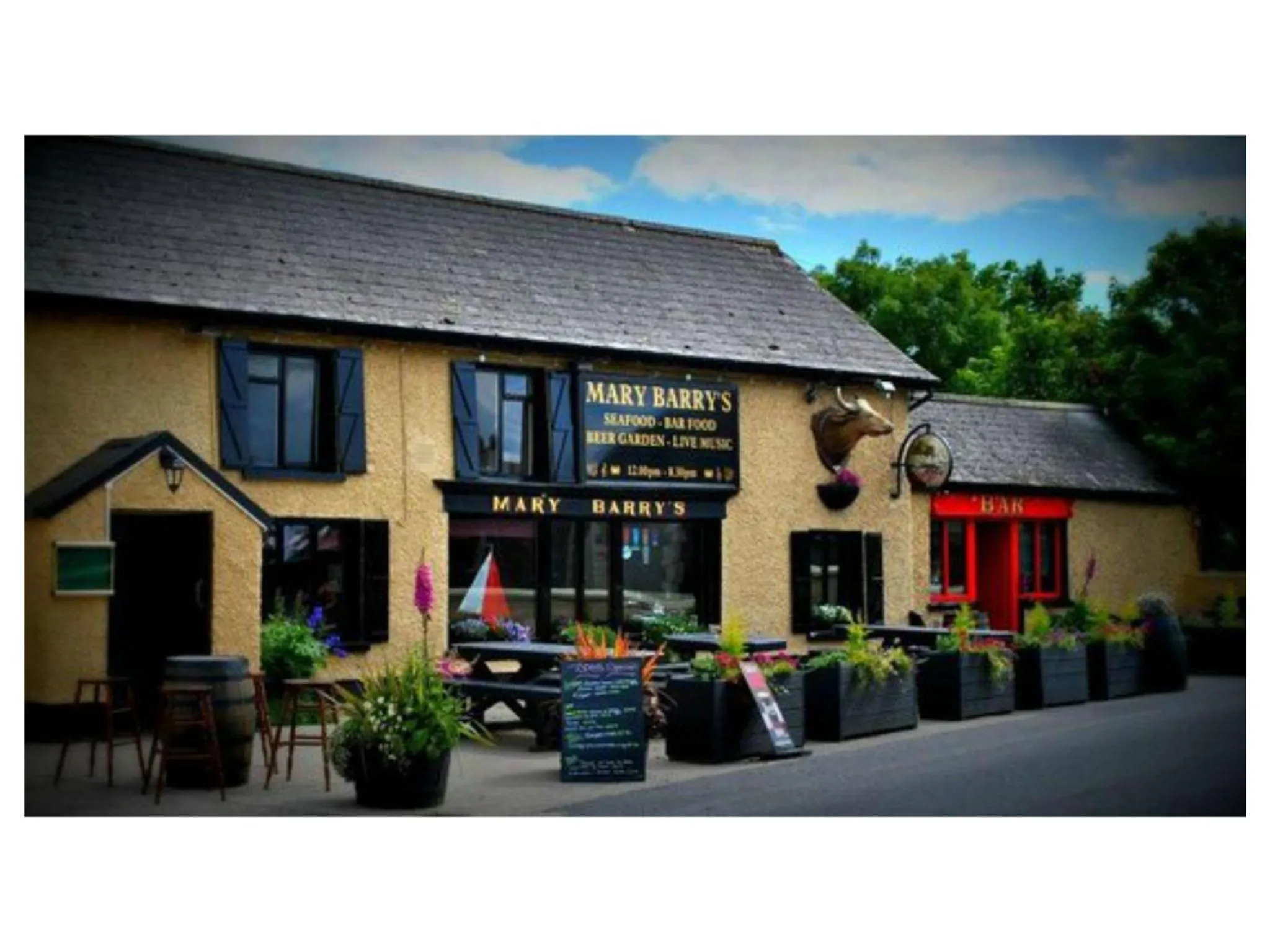 Restaurant/places to eat in Ambrose Mews B&B