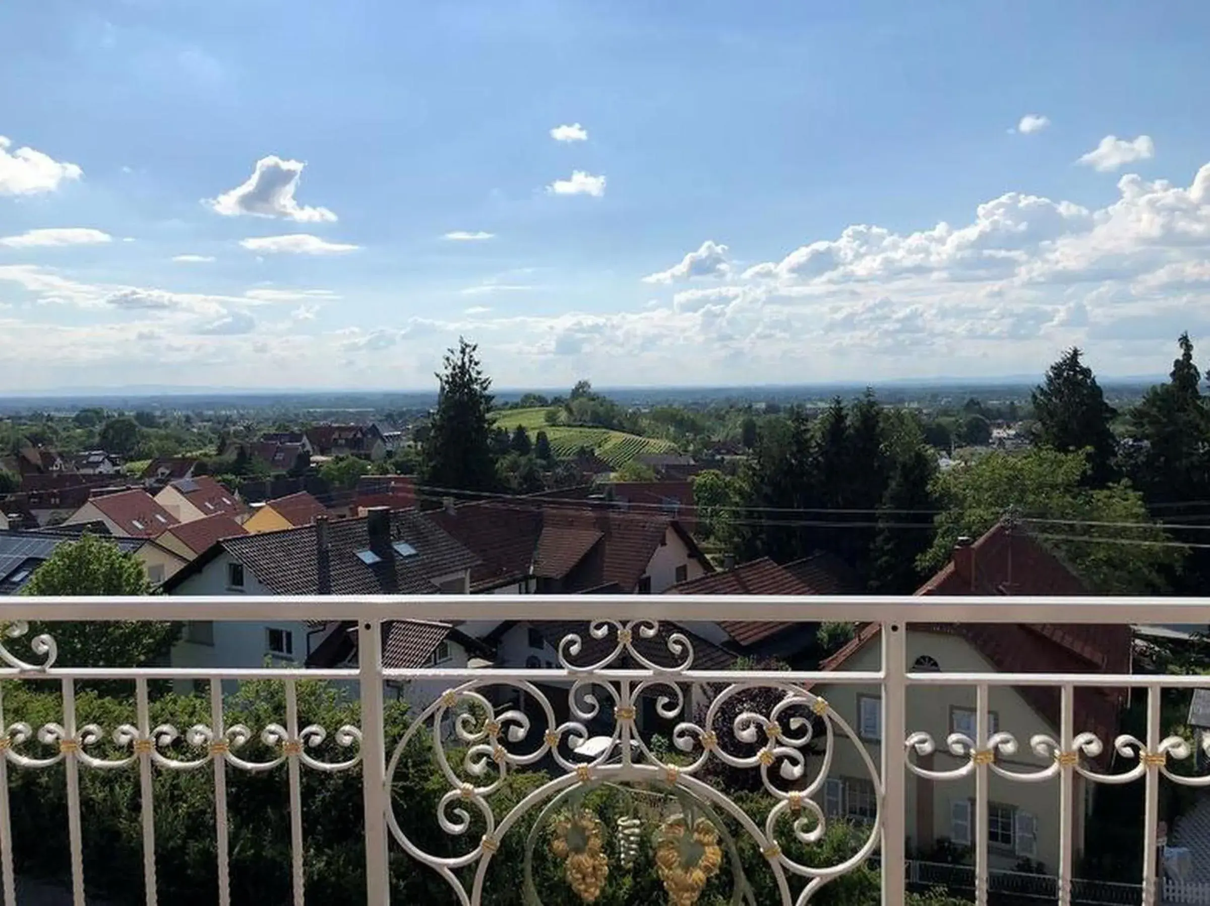 Apartment with Balcony in Hotel & Restaurant Weinberg Apartment with Balcony in Hotel & Restaurant Weinberg