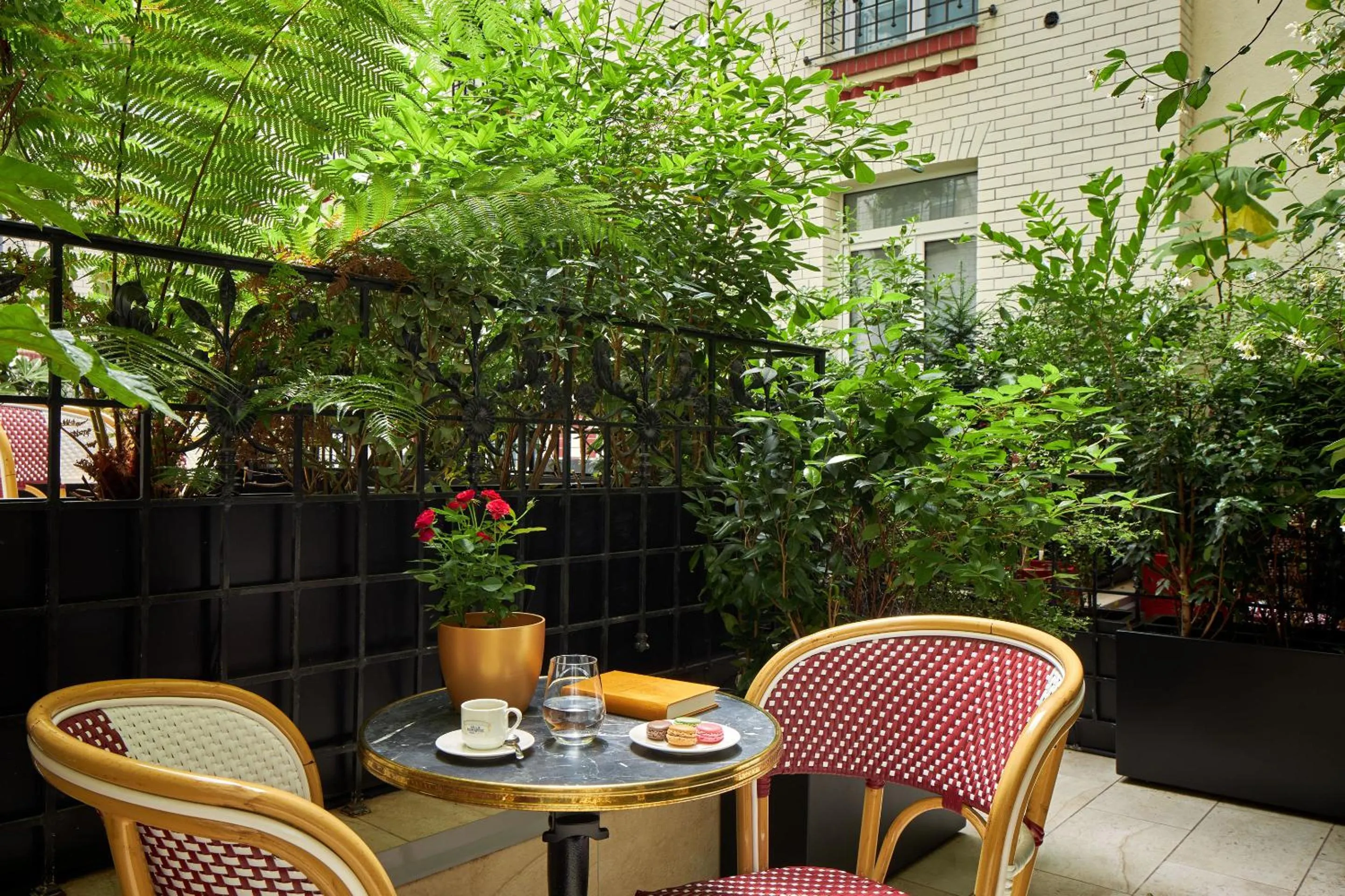 Balcony/Terrace in Hotel Villa Romantic & Spa