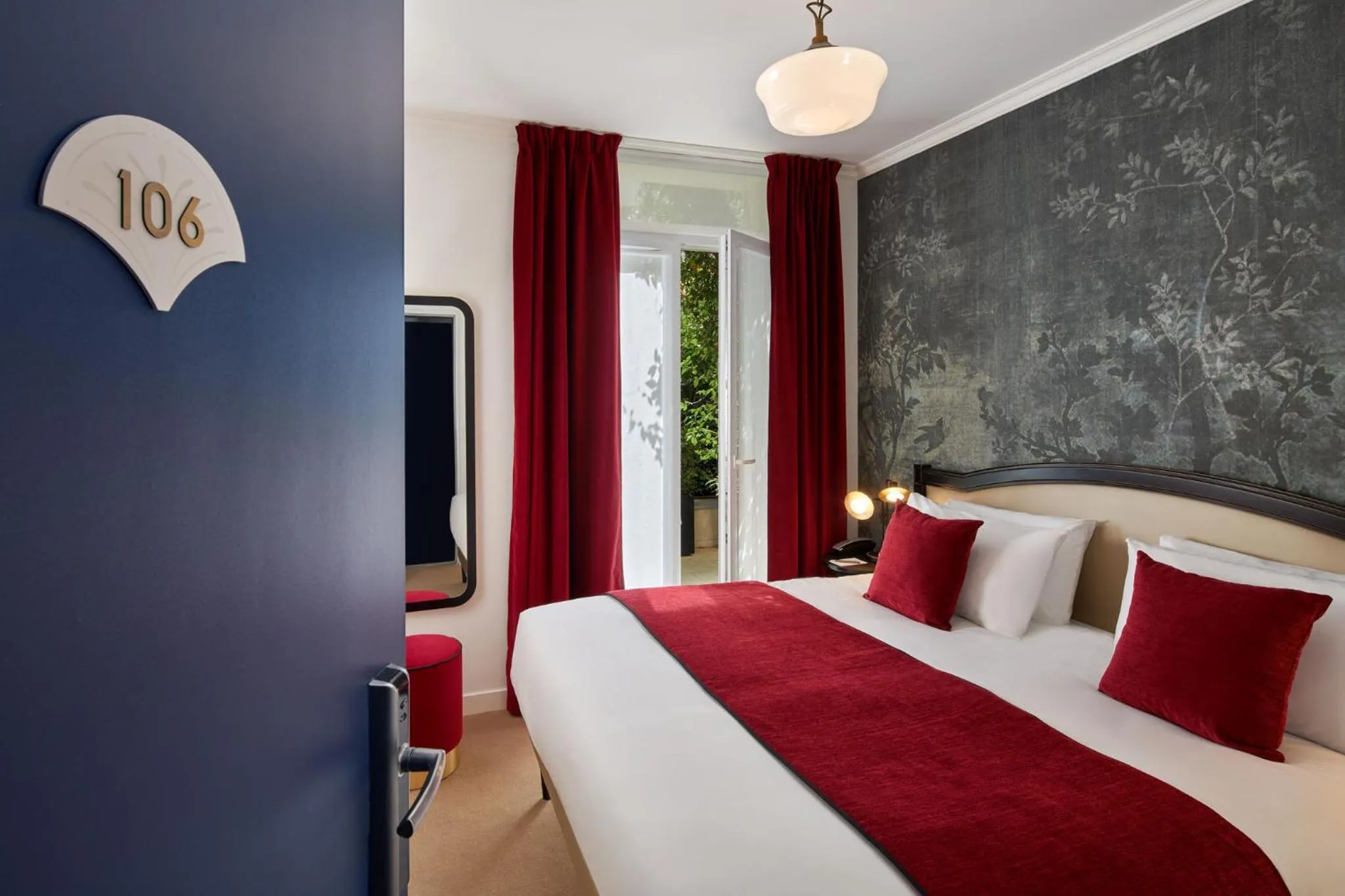 Bedroom, Bed in Hotel Villa Romantic & Spa