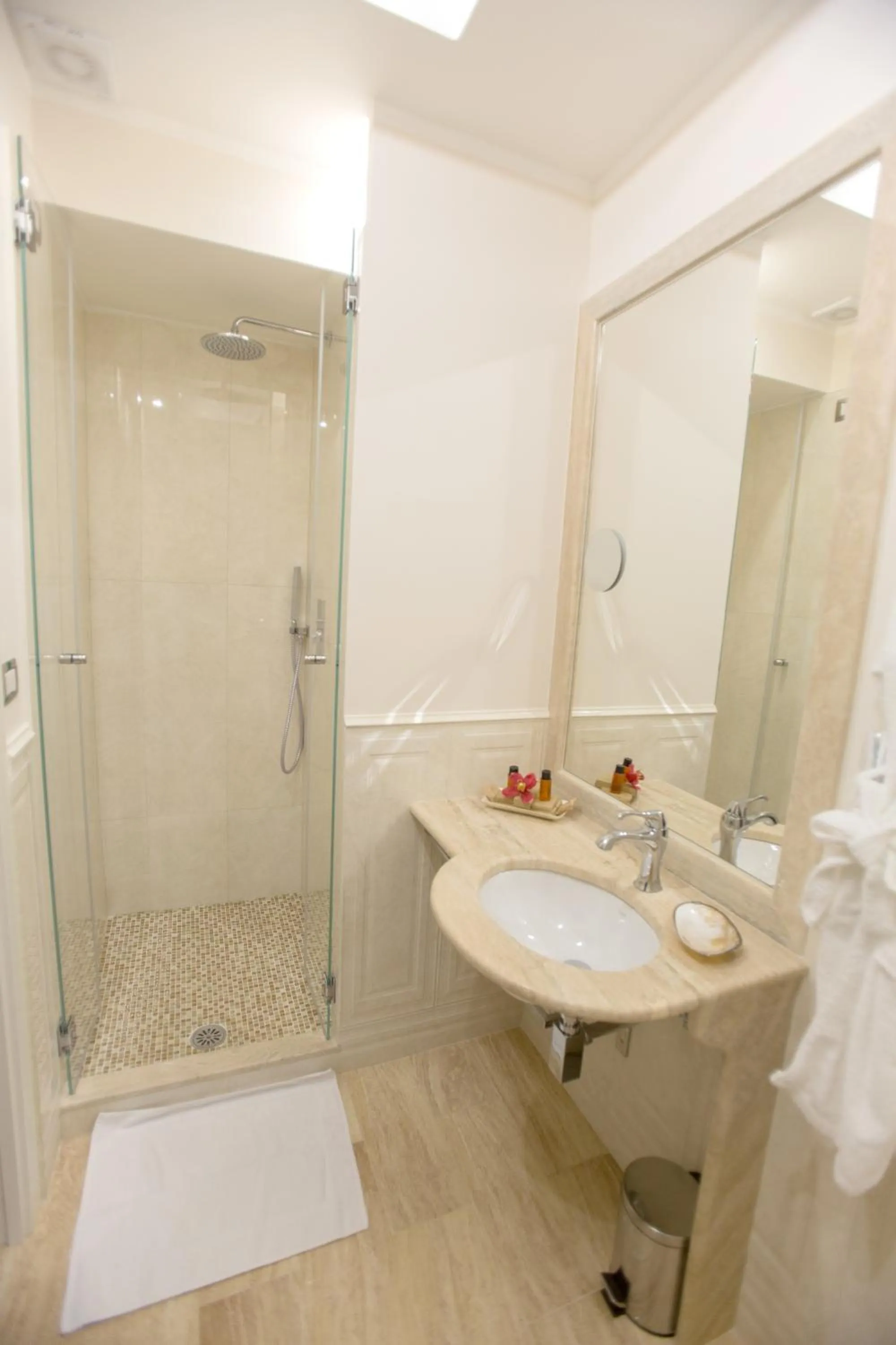 Bathroom in Royal Suite Trinità Dei Monti