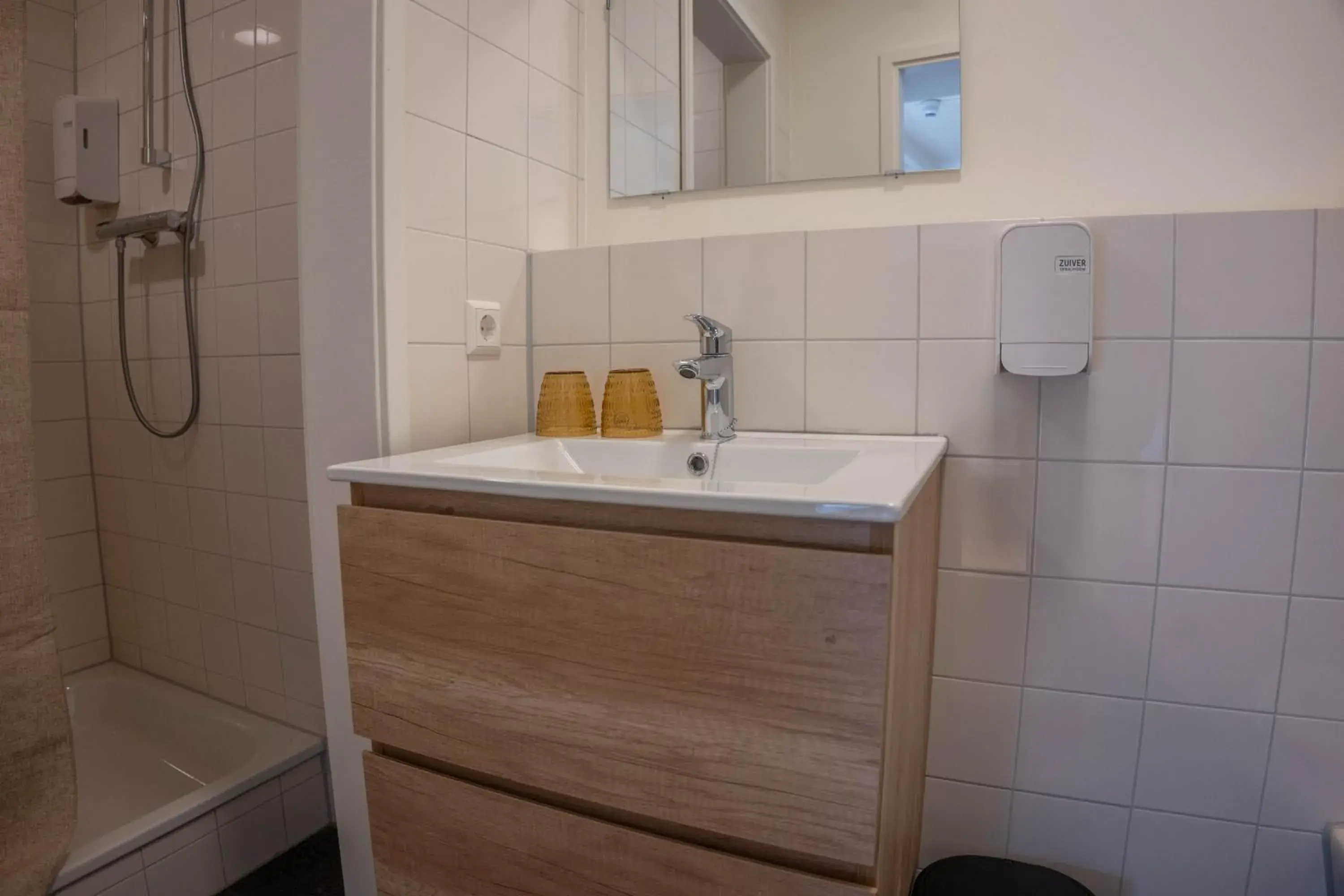 Family Room with Private Bathroom - single occupancy in The Guesthouse Family Room with Private Bathroom - single occupancy in The Guesthouse
