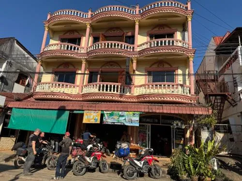 Thaveesinh Hotel