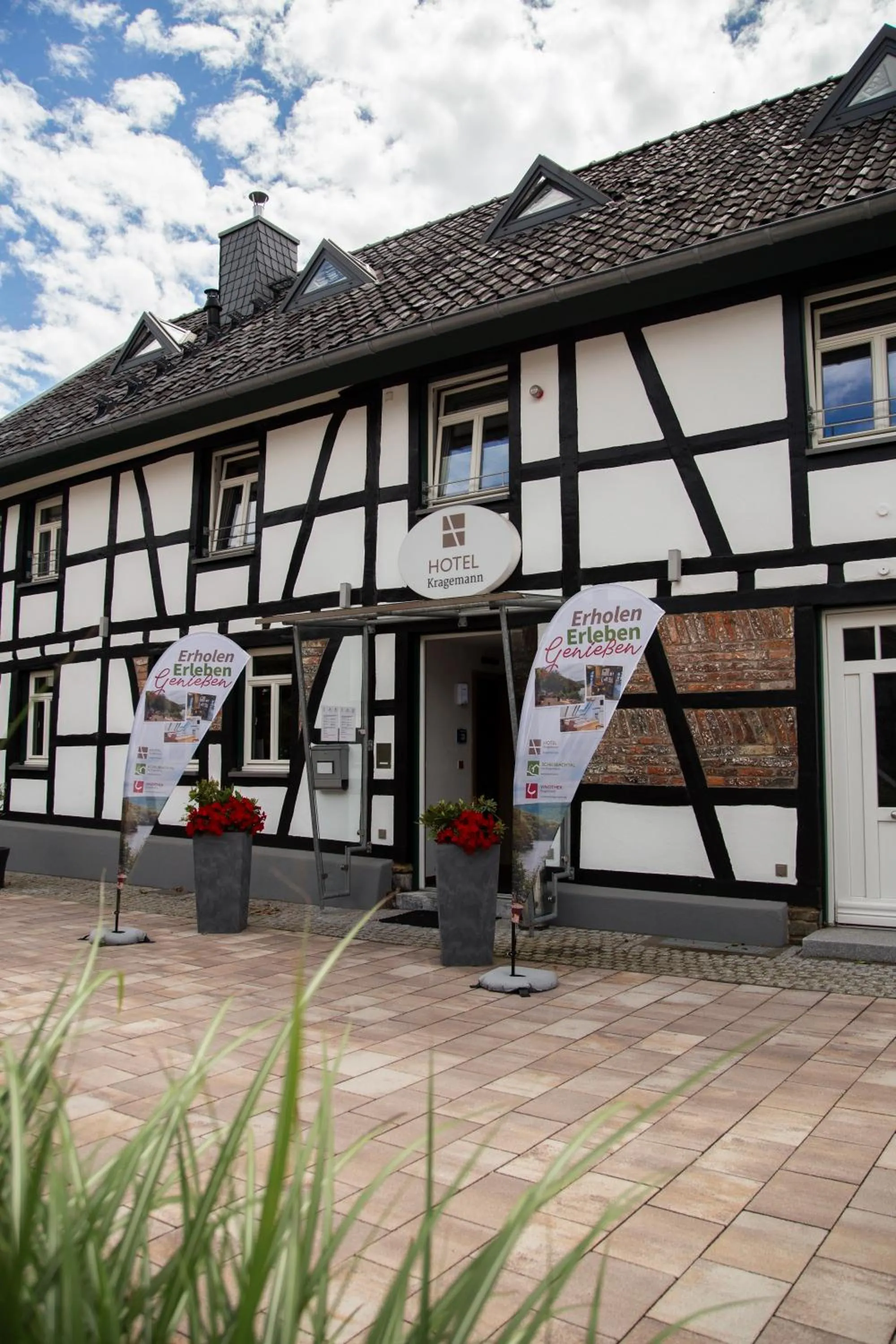 Property building in Kragemann Hotel & Vinothek
