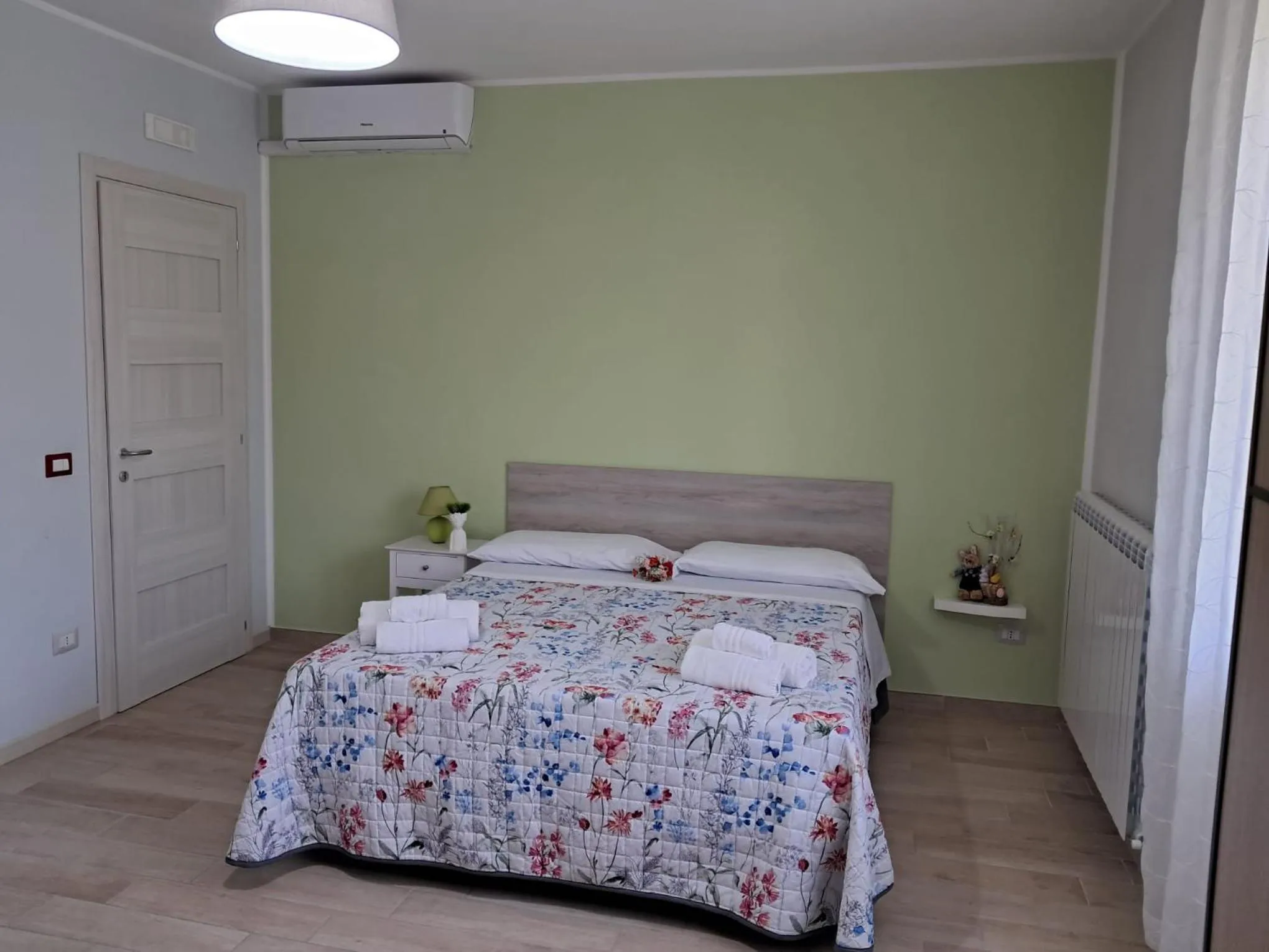 Bedroom, Bed in B&B Villa Rosa