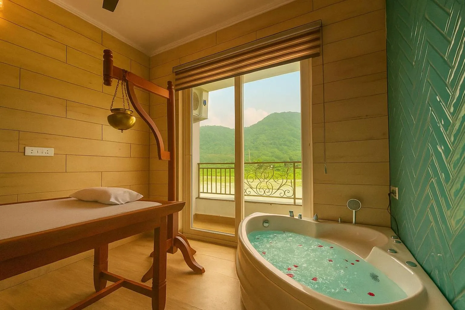 The Neeraj Ganga Rajmahal Wellness With Ganga View