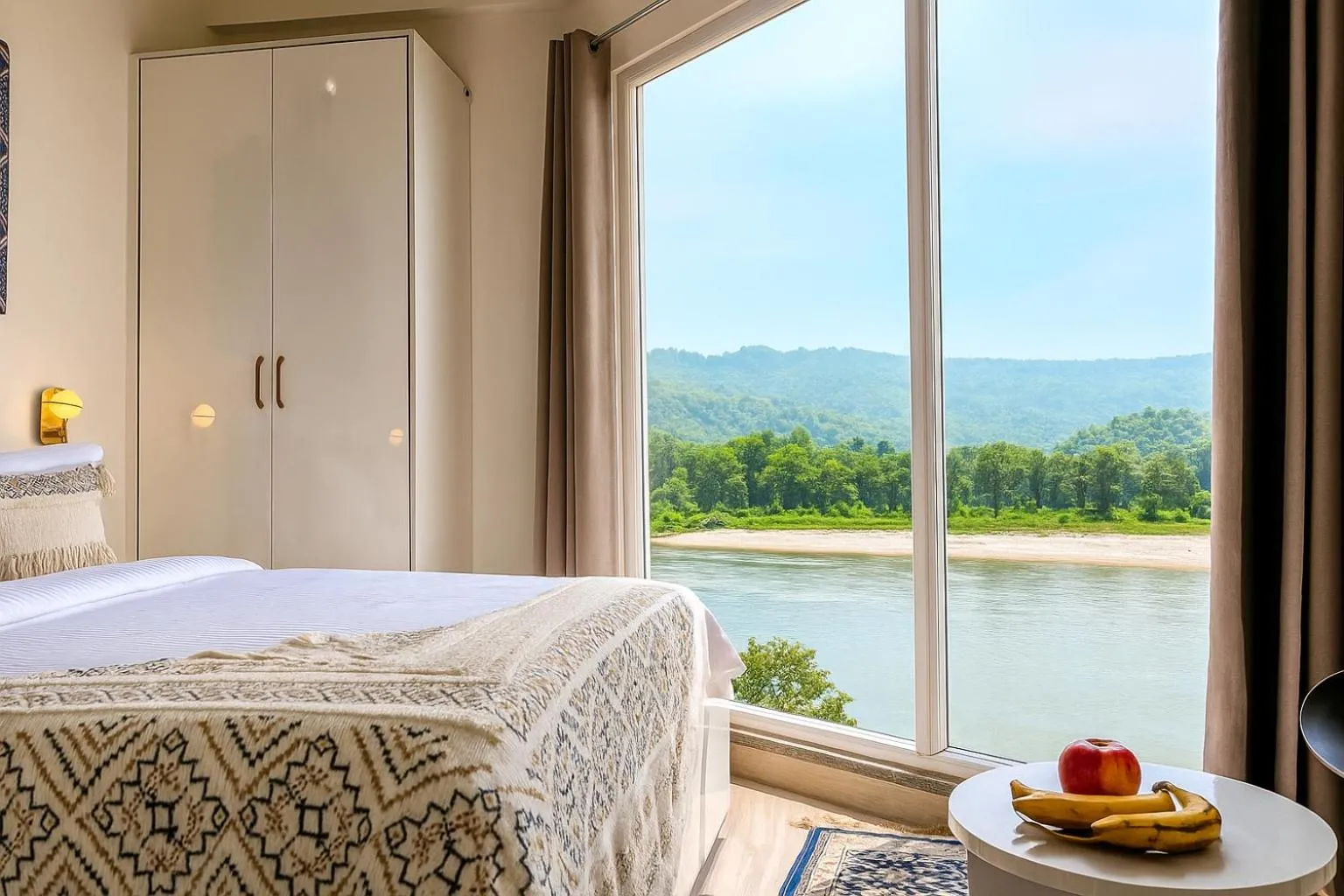 The Neeraj Ganga Rajmahal Wellness With Ganga View