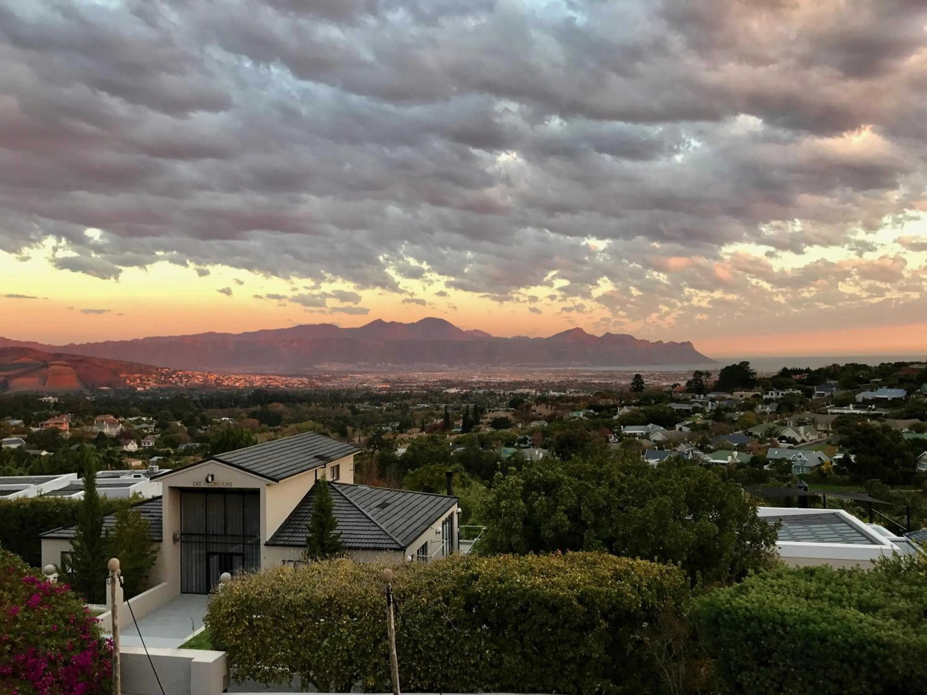 Sunset in Dream Views