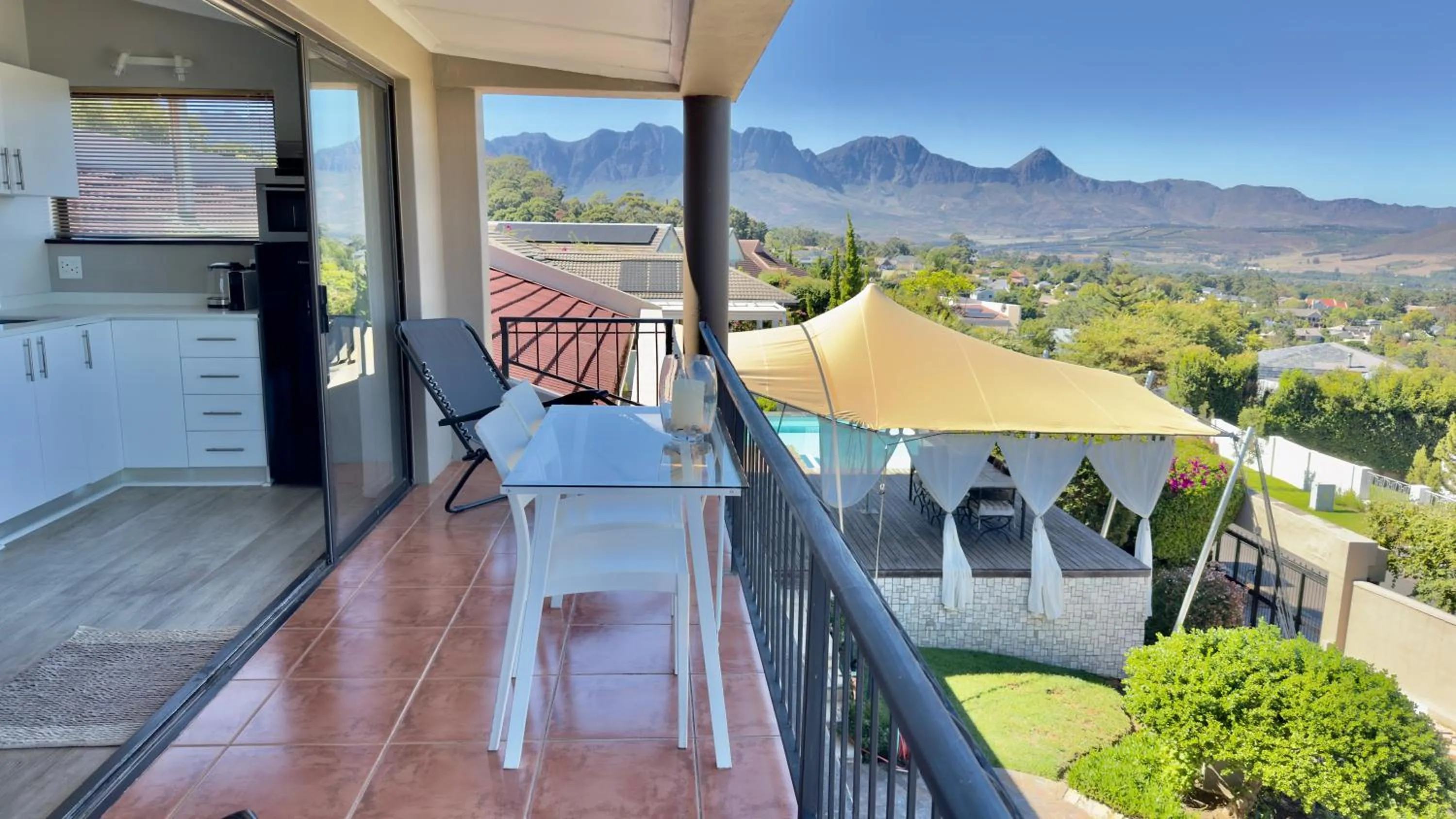 Balcony/Terrace in Dream Views