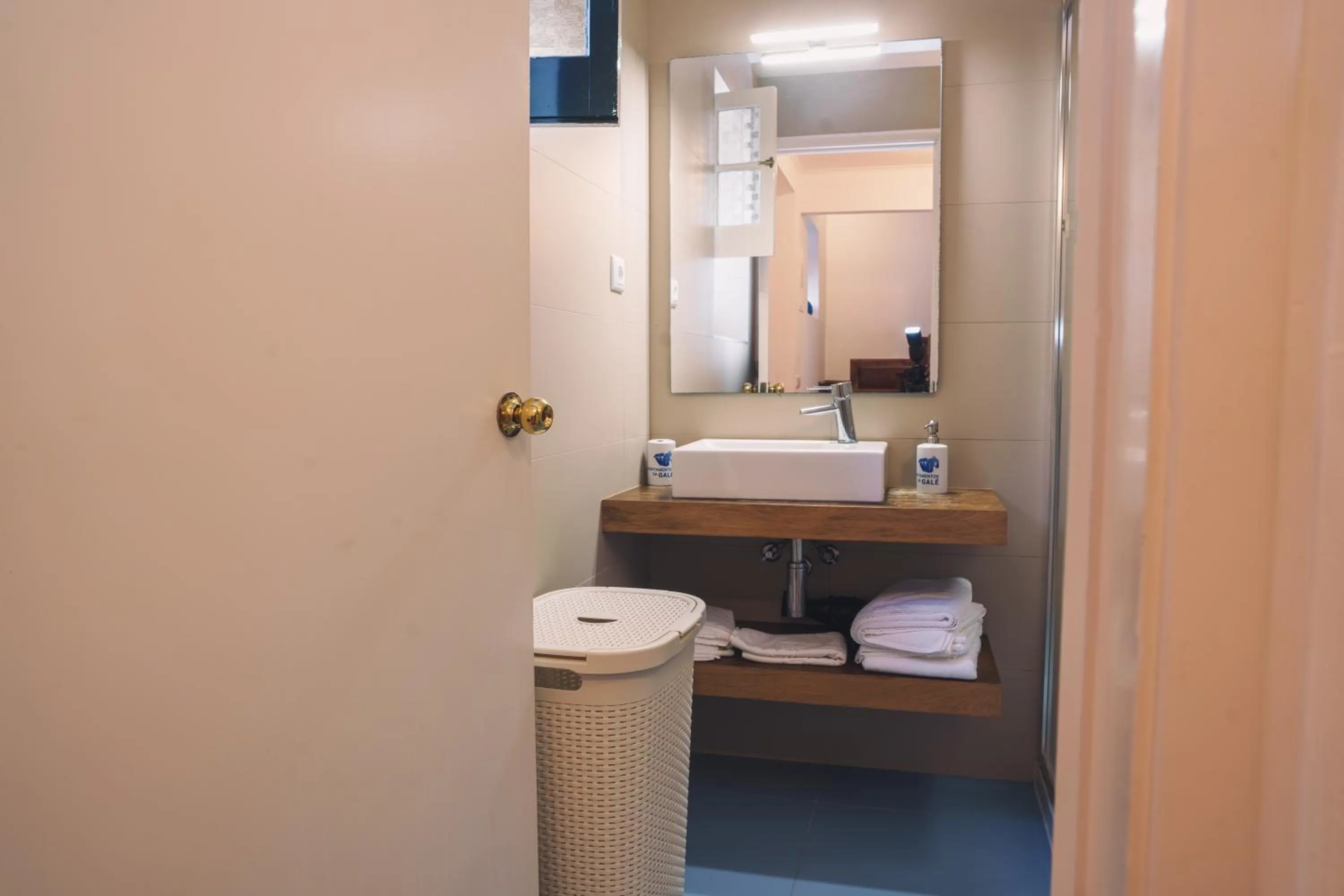 Bathroom in Apartamentos da Galé
