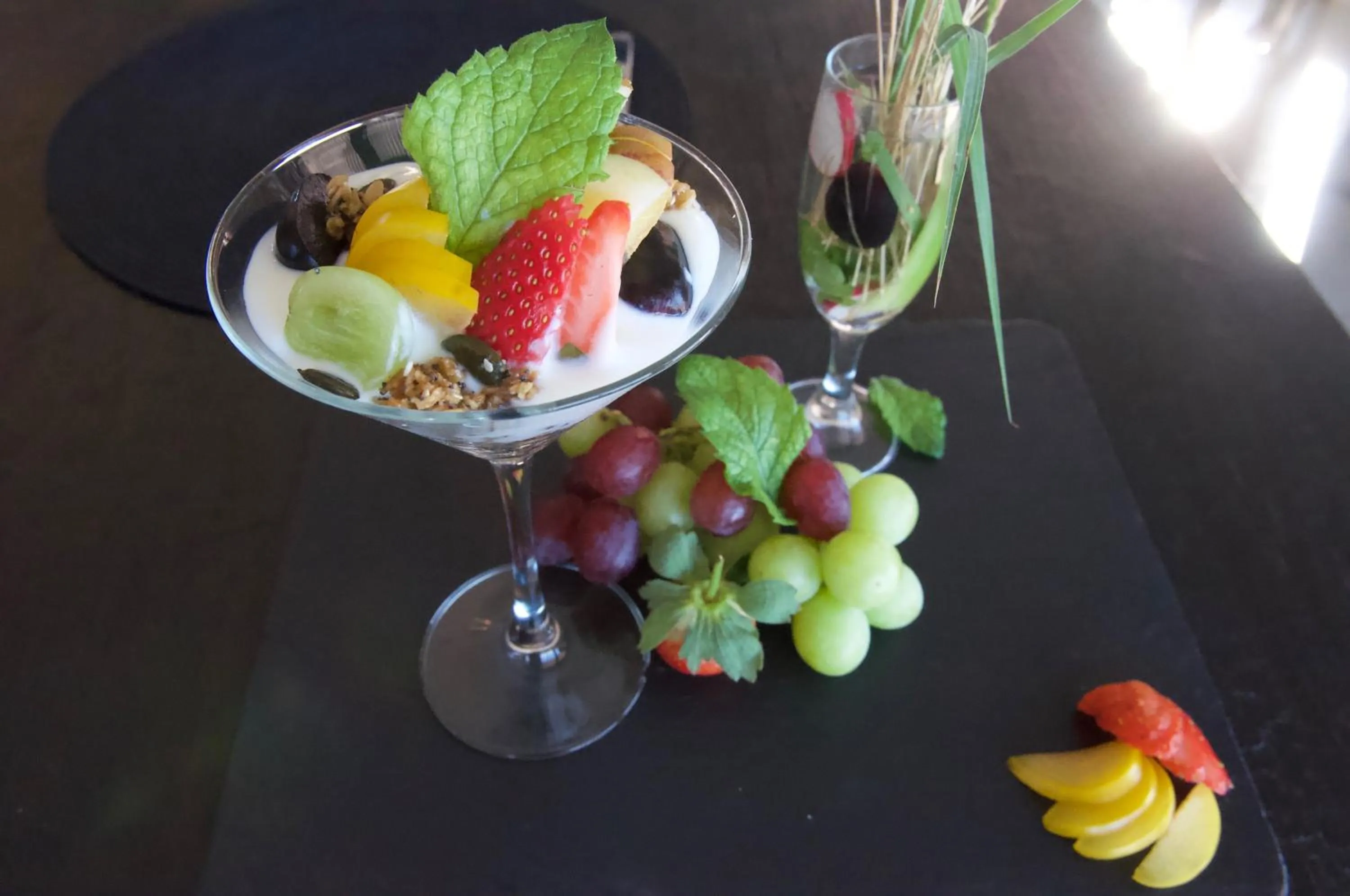 Breakfast in River Crossing Lodge