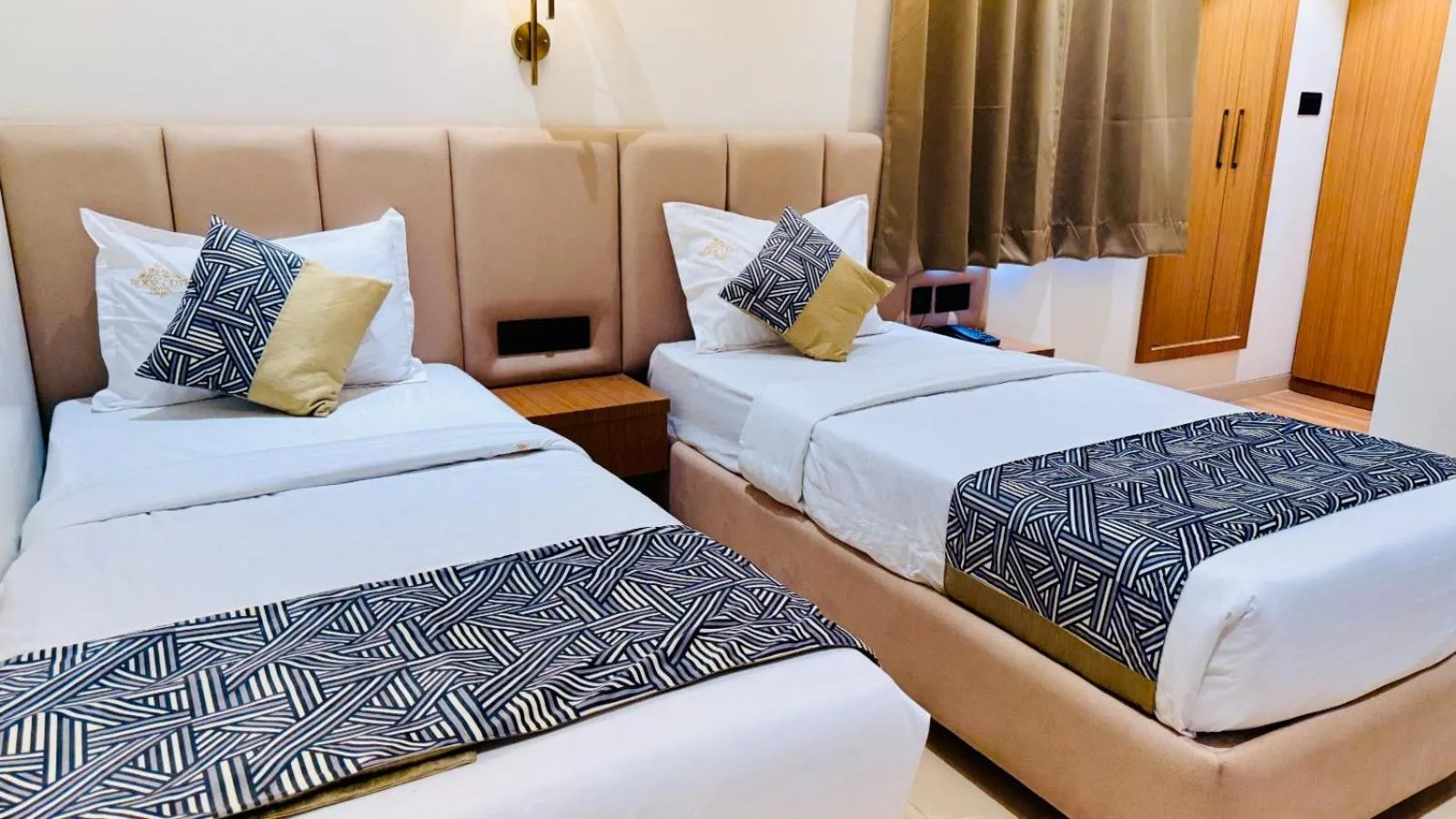 Twin Room - single occupancy in Hotel Roop Cliff, Bhopal