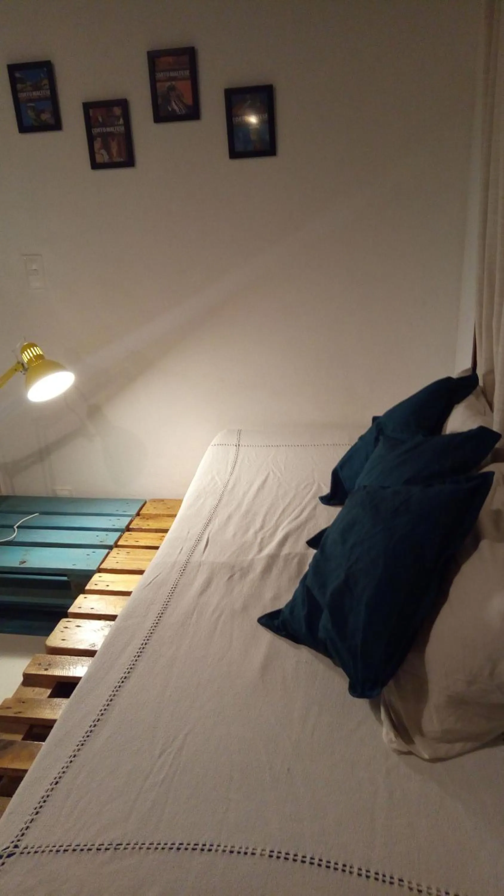 Bed in Vila Engawa Flats