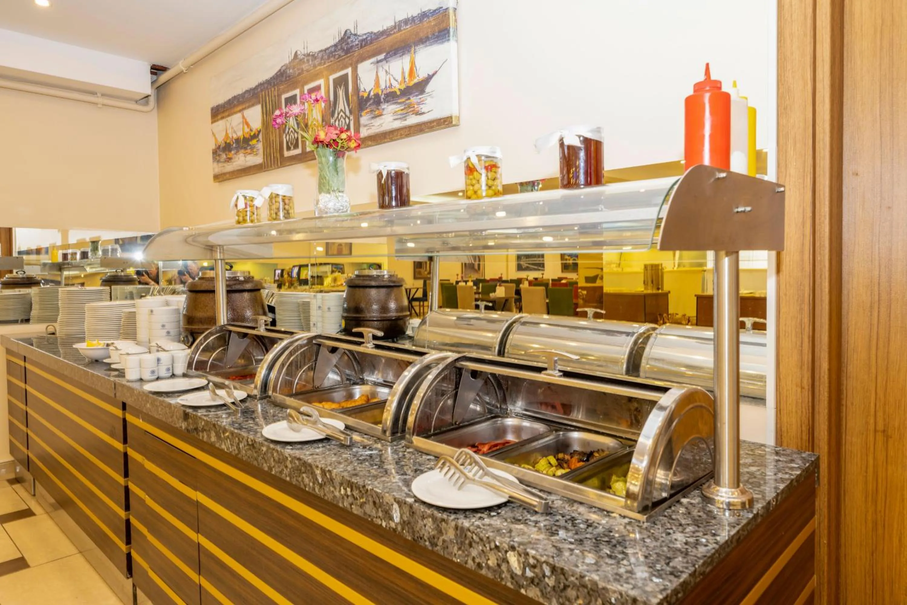 Restaurant/places to eat in Harmony Hotel Merter & SPA