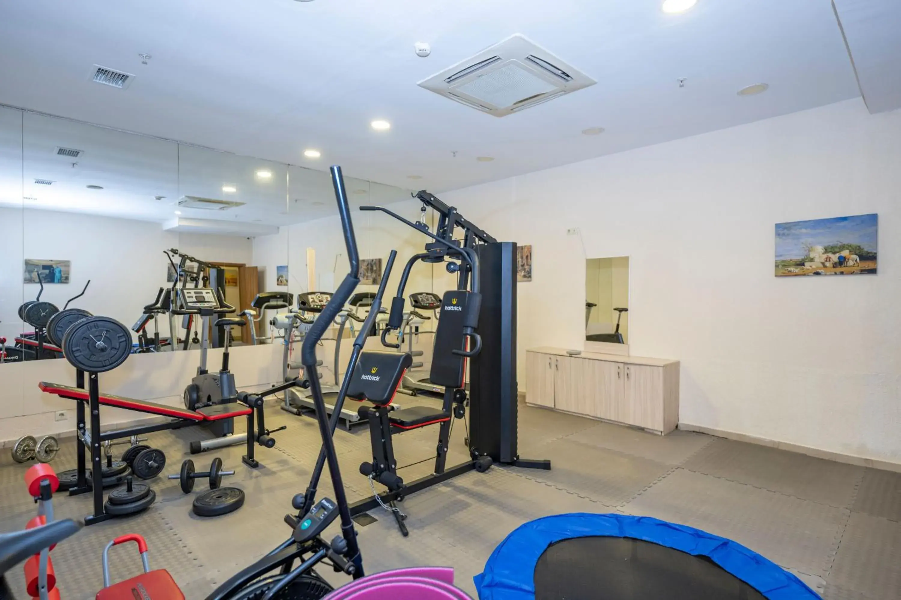 Fitness centre/facilities in Harmony Hotel Merter & SPA Fitness centre/facilities in Harmony Hotel Merter & SPA