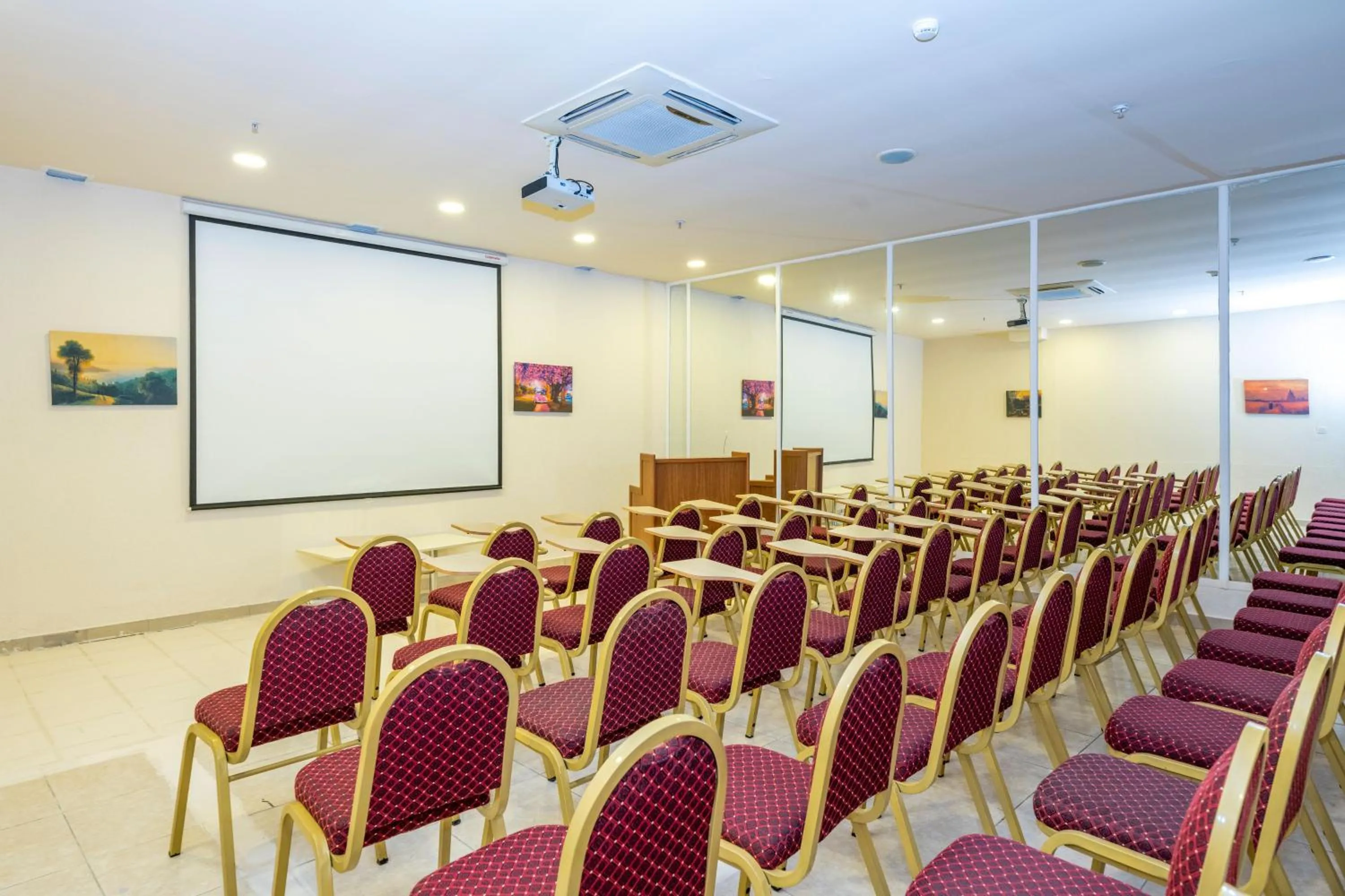 Meeting/conference room in Harmony Hotel Merter & SPA