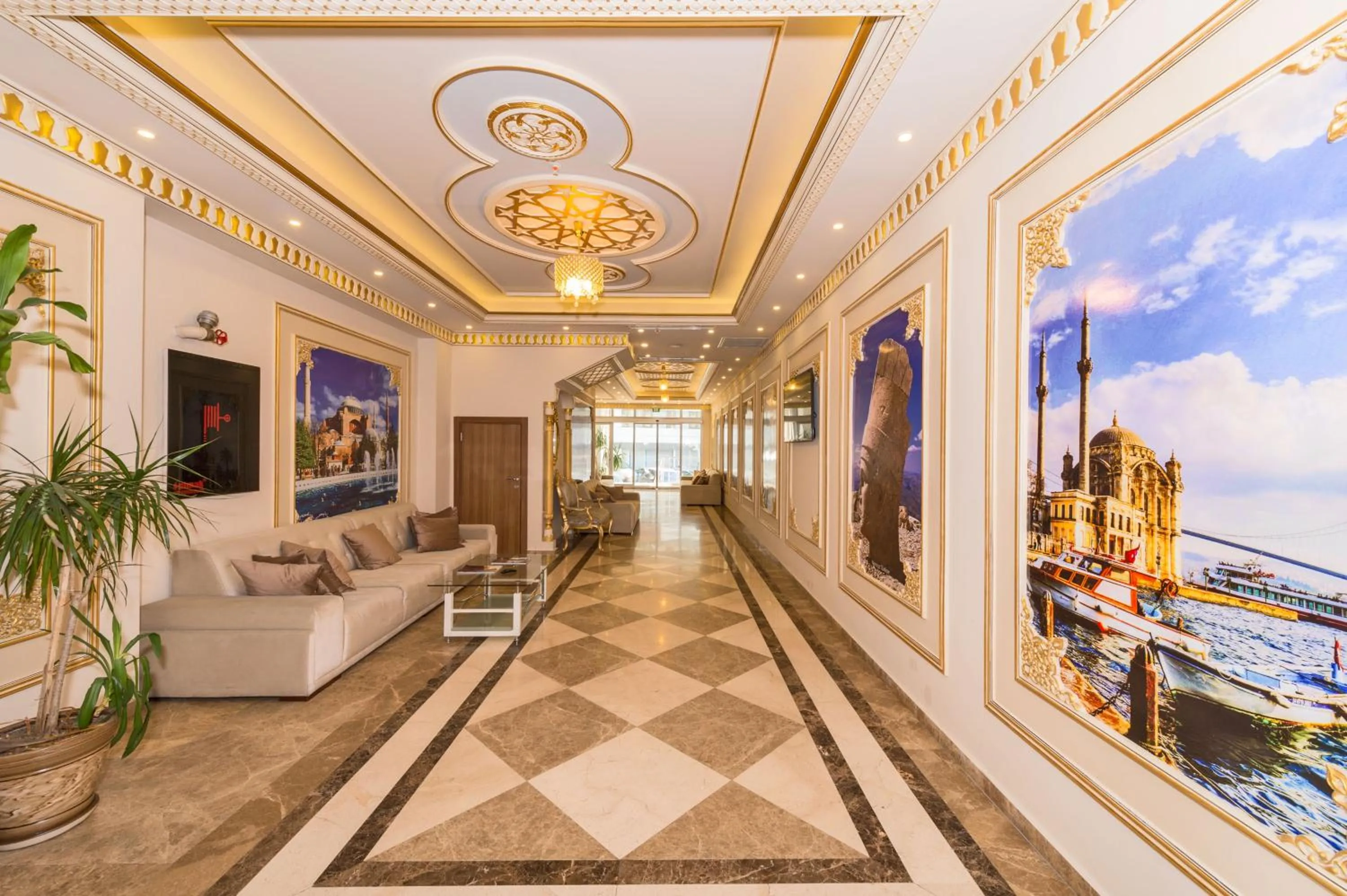 Lobby or reception in Harmony Hotel Merter & SPA