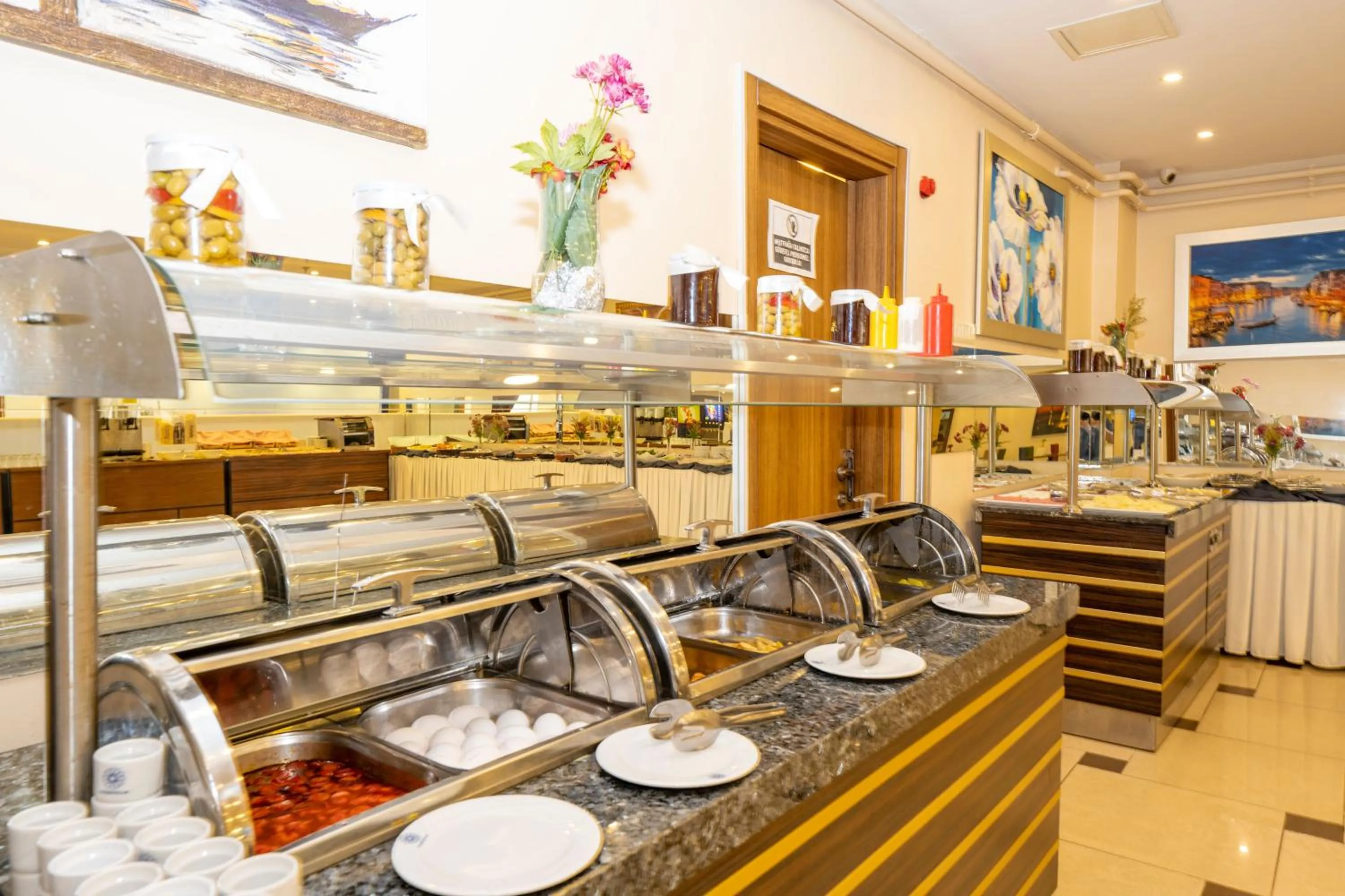 Buffet breakfast in Harmony Hotel Merter & SPA