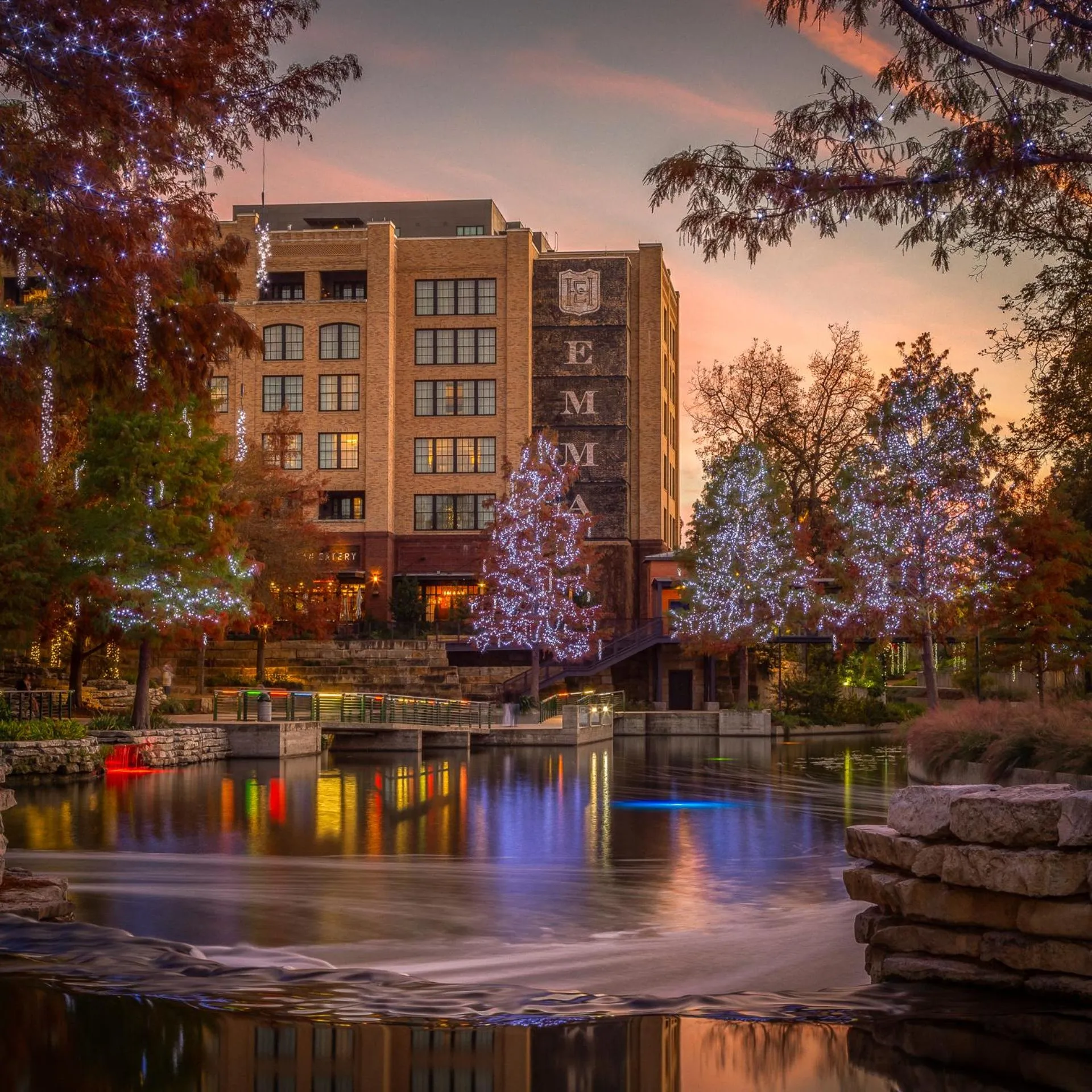 Property building in Hotel Emma at Pearl on the Riverwalk