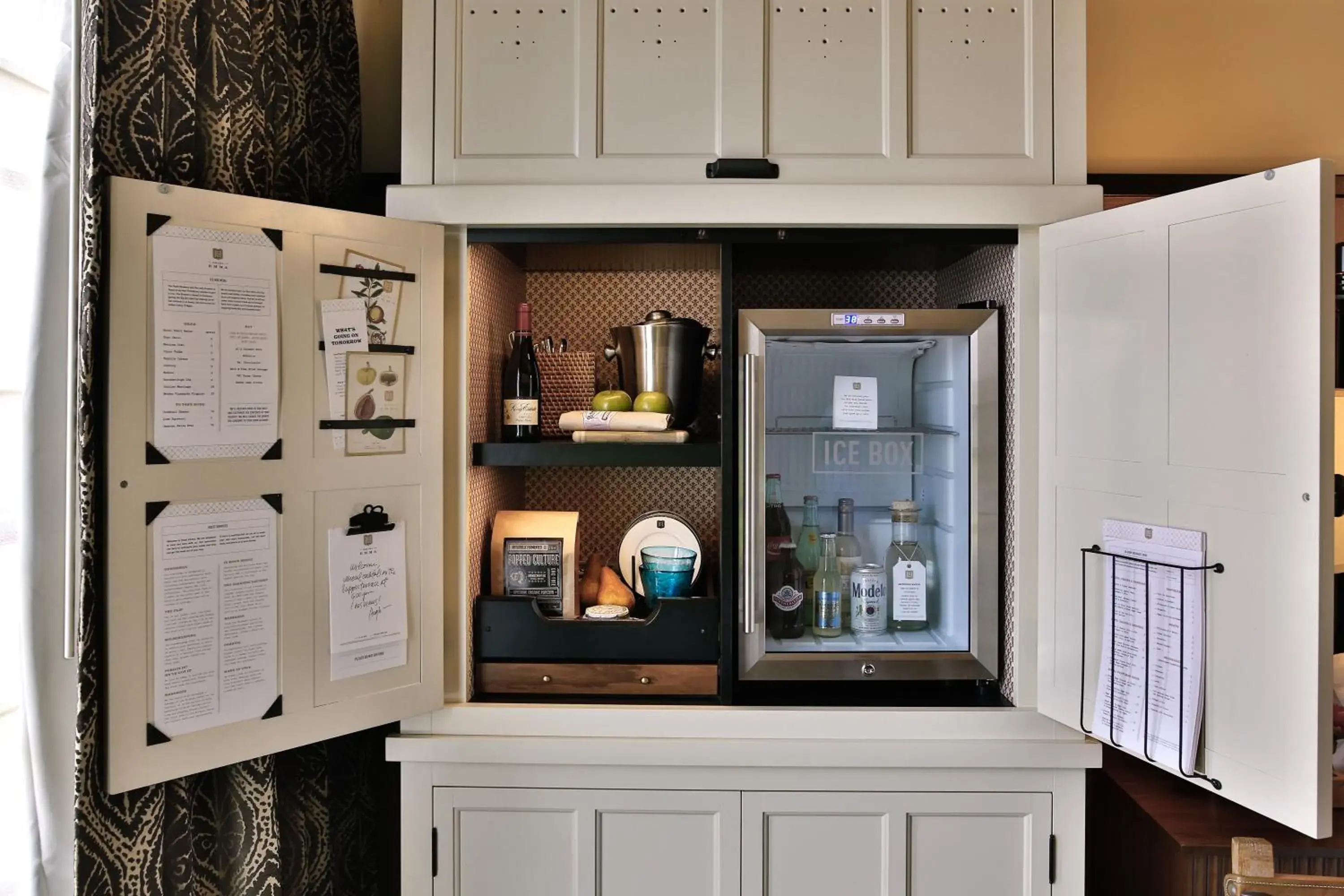 Superior Queen Room with Two Queen Beds in Hotel Emma at Pearl on the Riverwalk Superior Queen Room with Two Queen Beds in Hotel Emma at Pearl on the Riverwalk