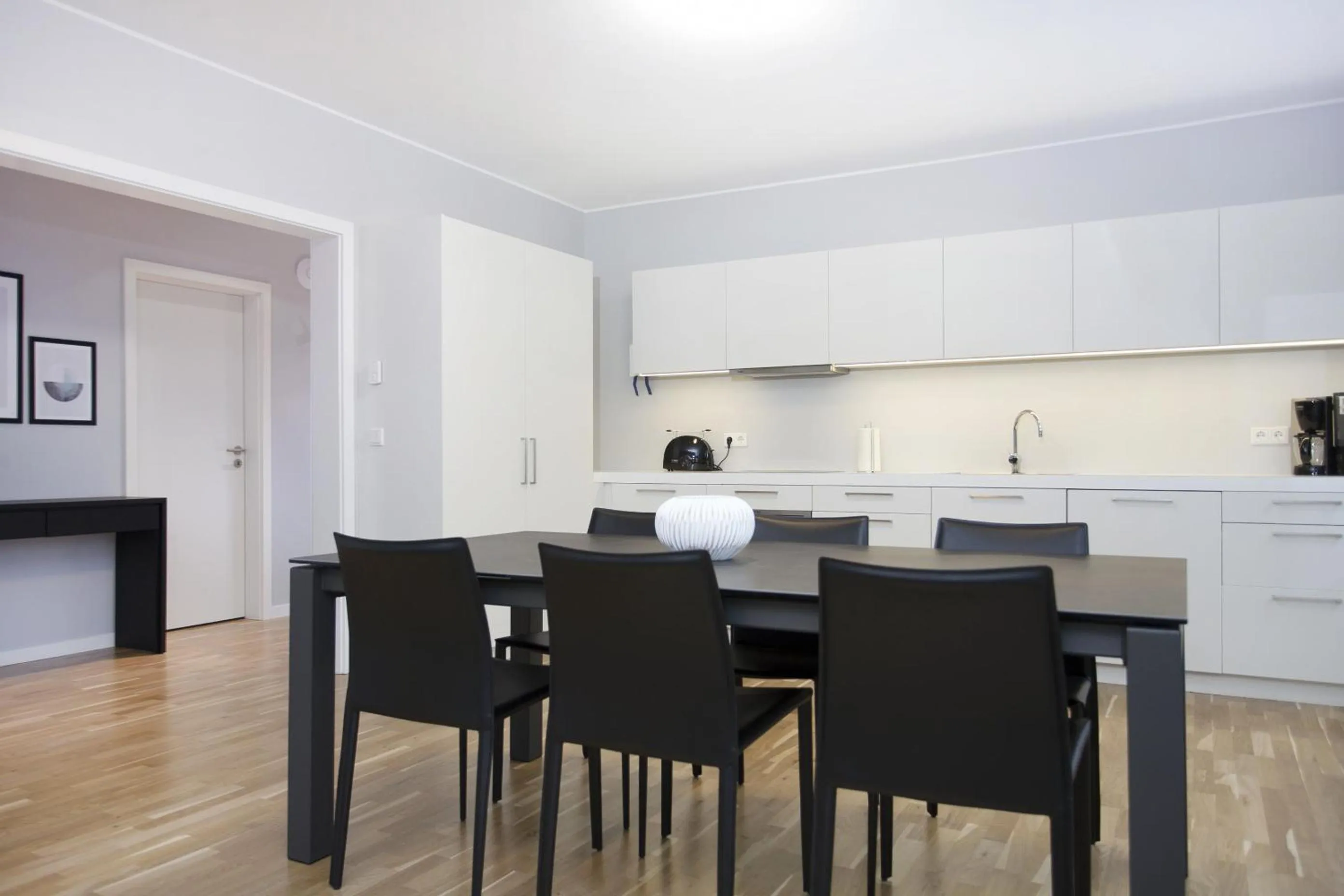 Food and drinks in Blue Luxury Apartments