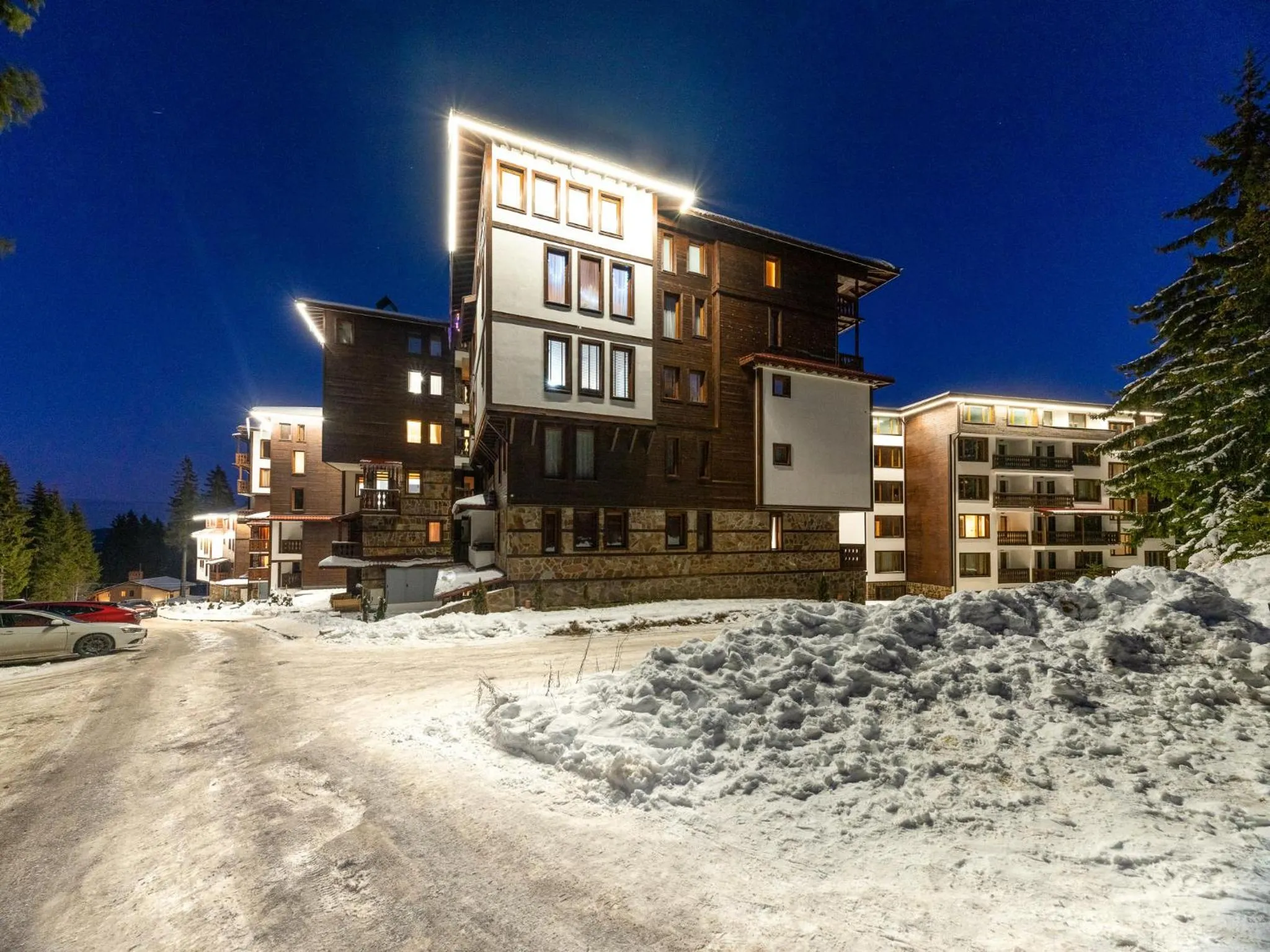 Property building in Grand Resort Pamporovo Apartments