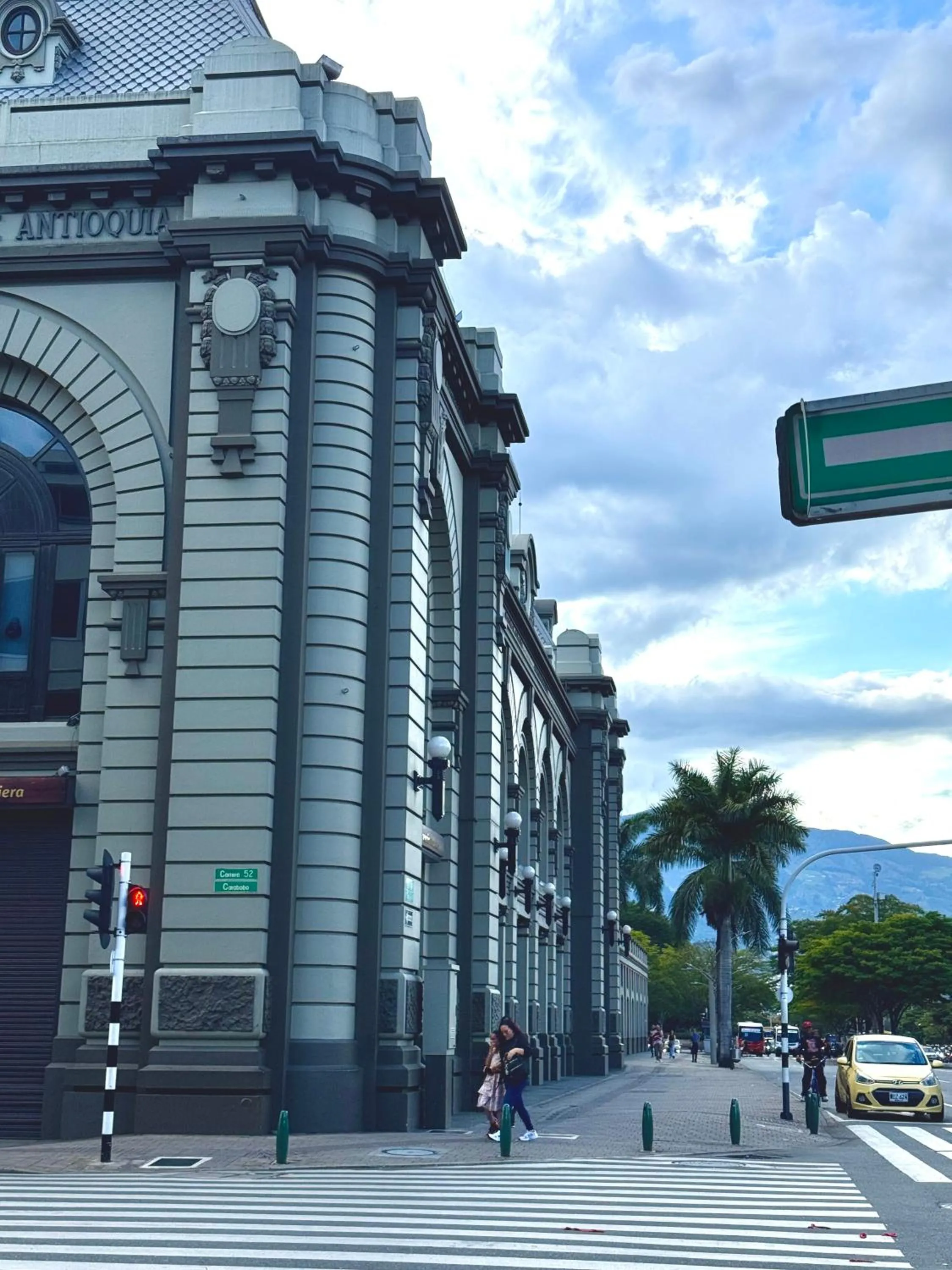 People in Hotel Plaza Mayor 44