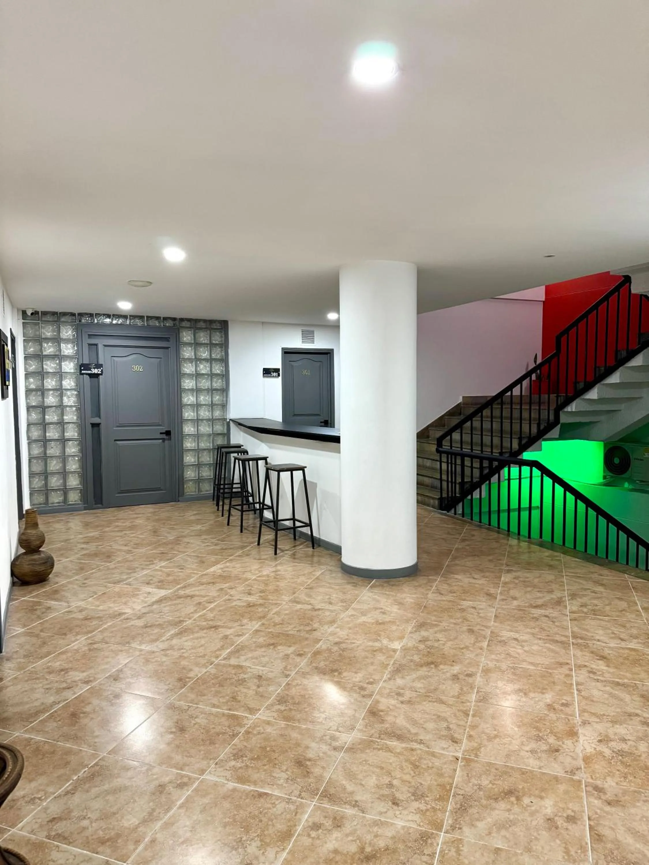 Area and facilities in Hotel Plaza Mayor 44