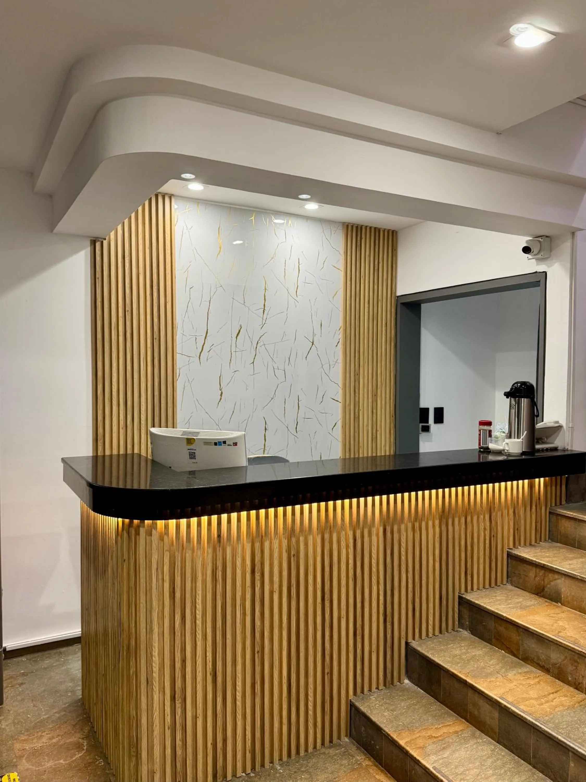 Lobby or reception in Hotel Plaza Mayor 44