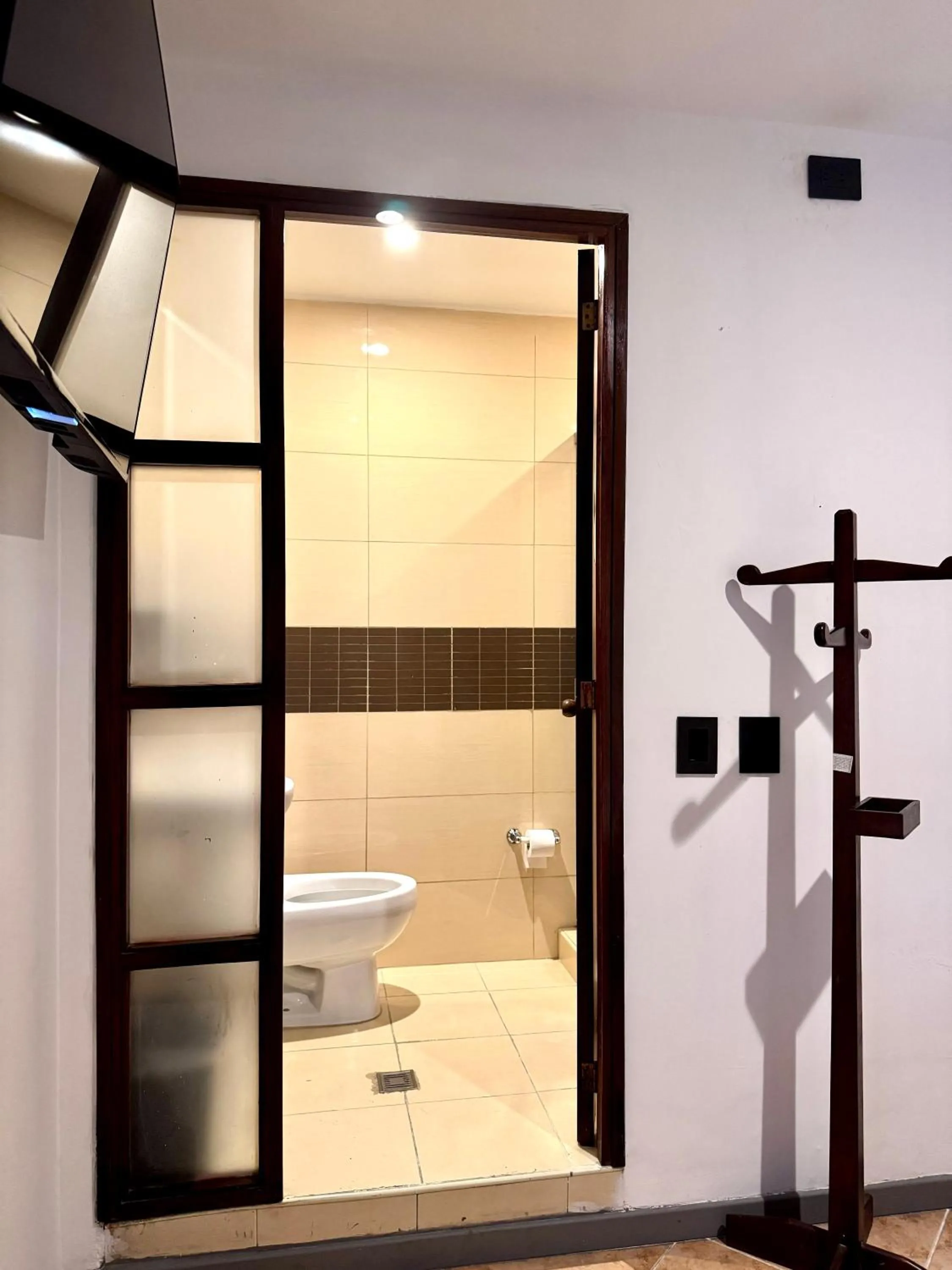 Bathroom in Hotel Plaza Mayor 44