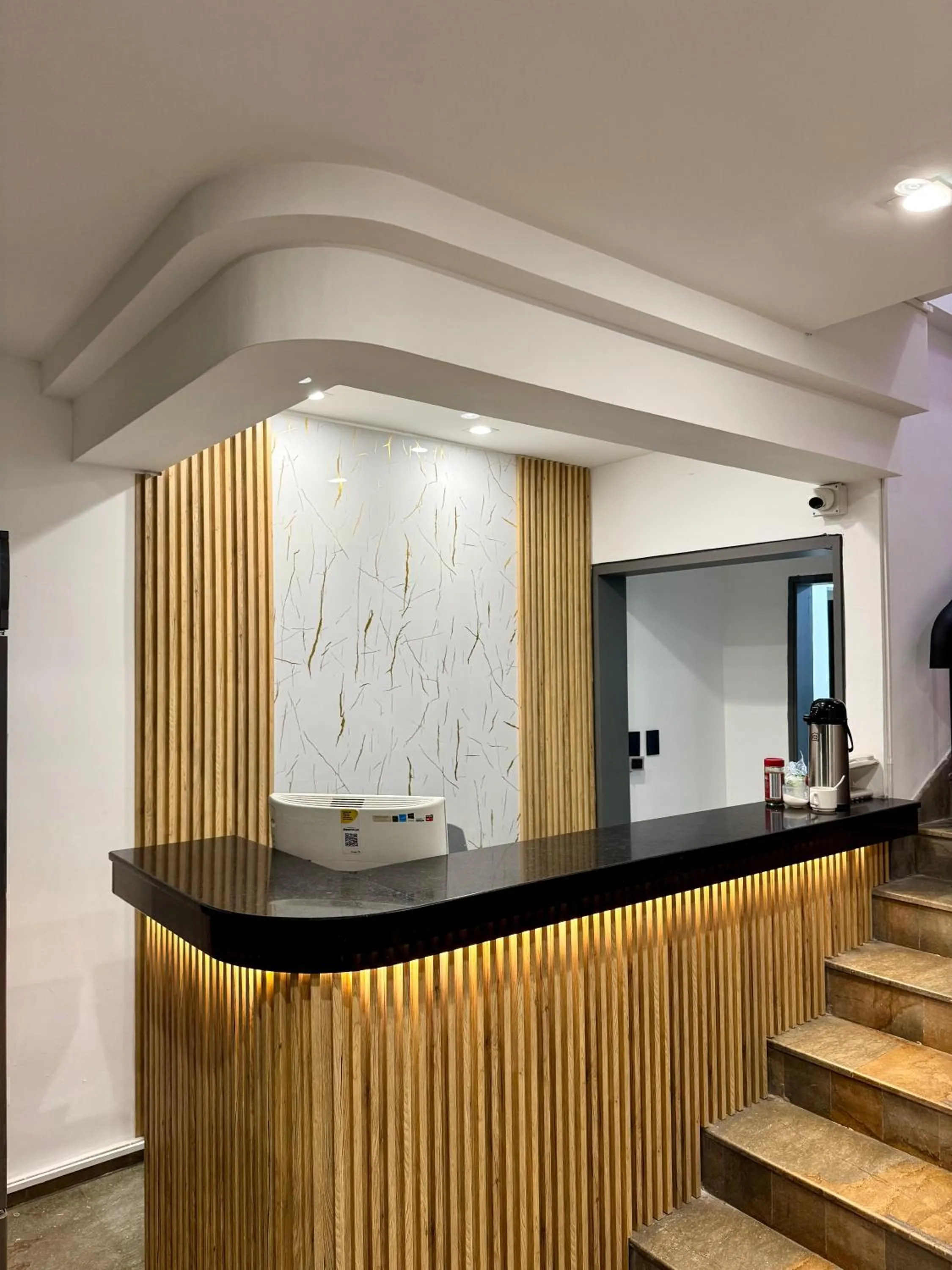 Lobby or reception in Hotel Plaza Mayor 44