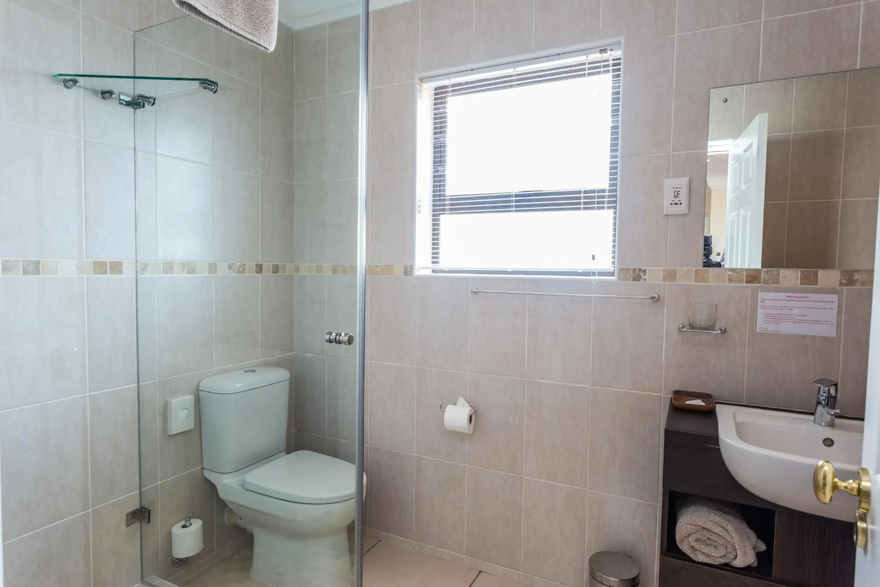 Deluxe Room - single occupancy in Blue Horizon Guest House Deluxe Room - single occupancy in Blue Horizon Guest House