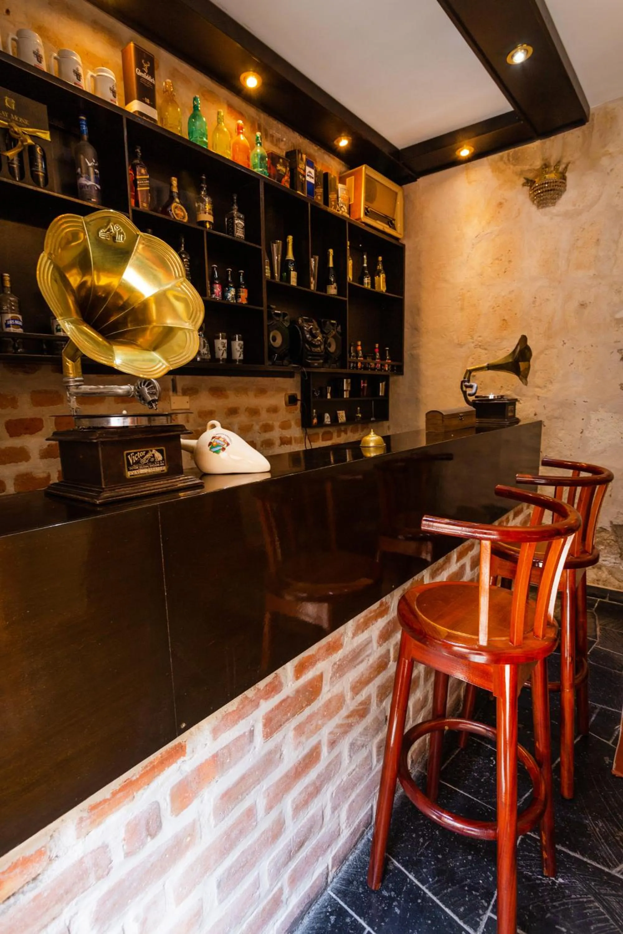 Lounge or bar in El Portal De San Lázaro