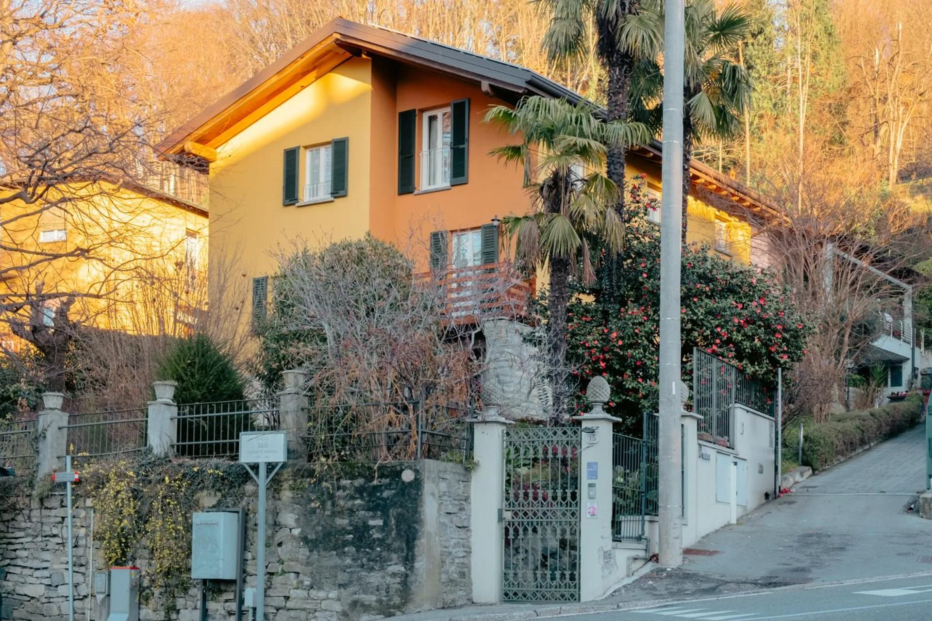 Street view in A Casa Di Maria