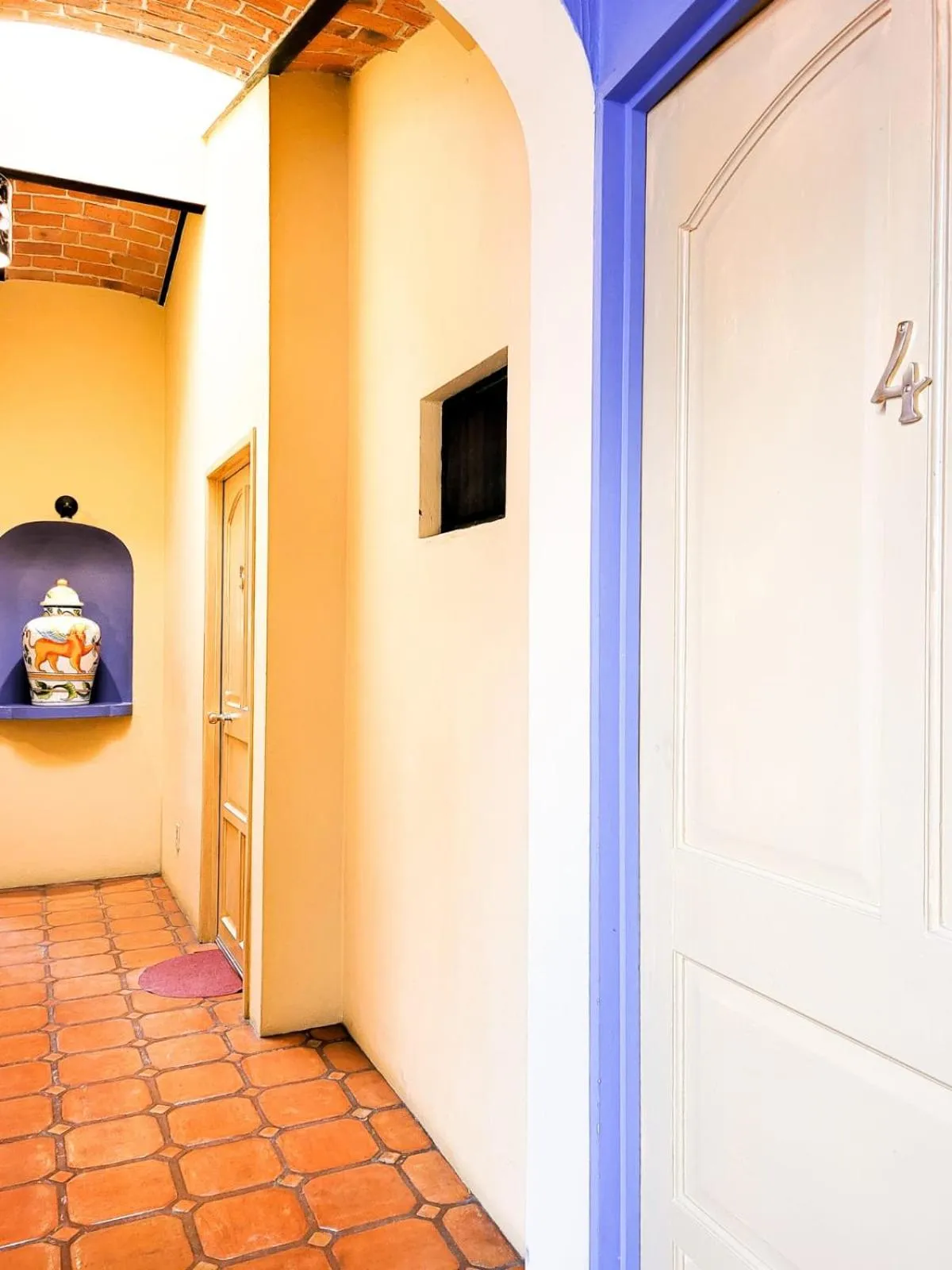 Decorative detail in Estrellita's Bed & Breakfast