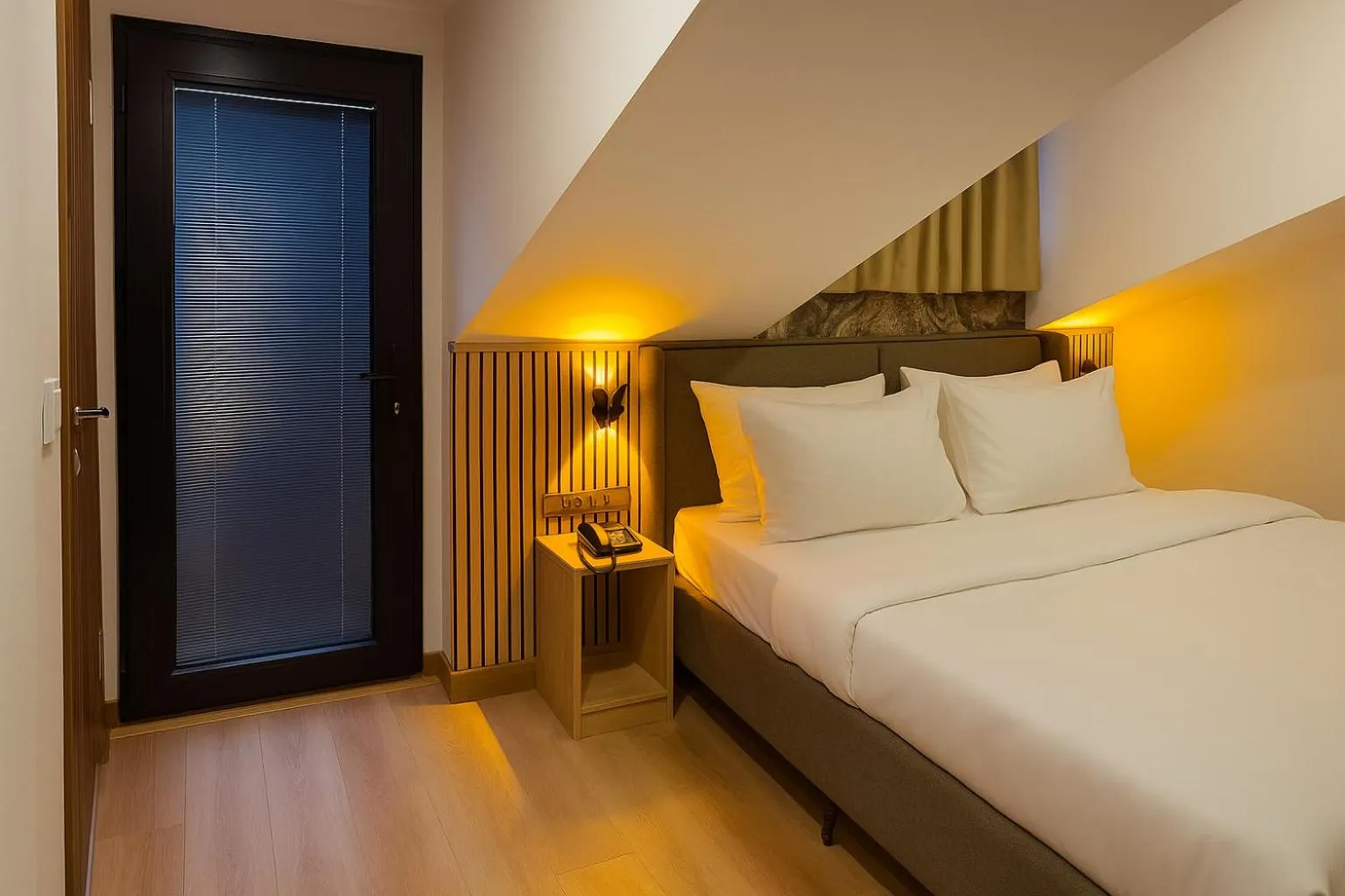 Bedroom, Bed in Positive Hotel