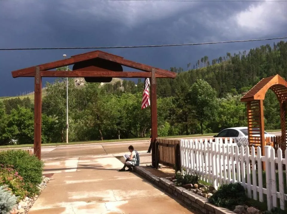 First Deadwood Cottages