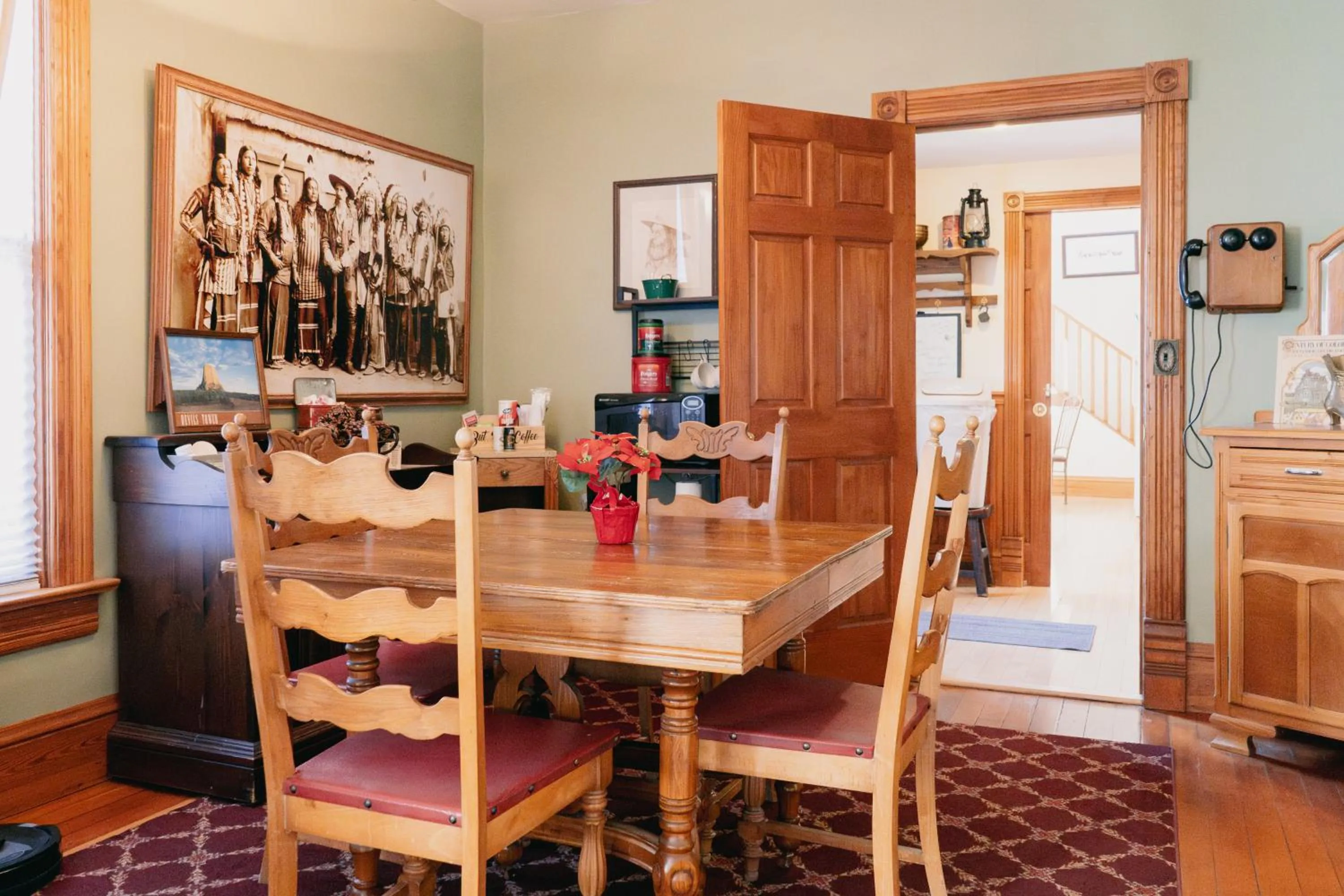 Kitchen or kitchenette in First Deadwood Cottages