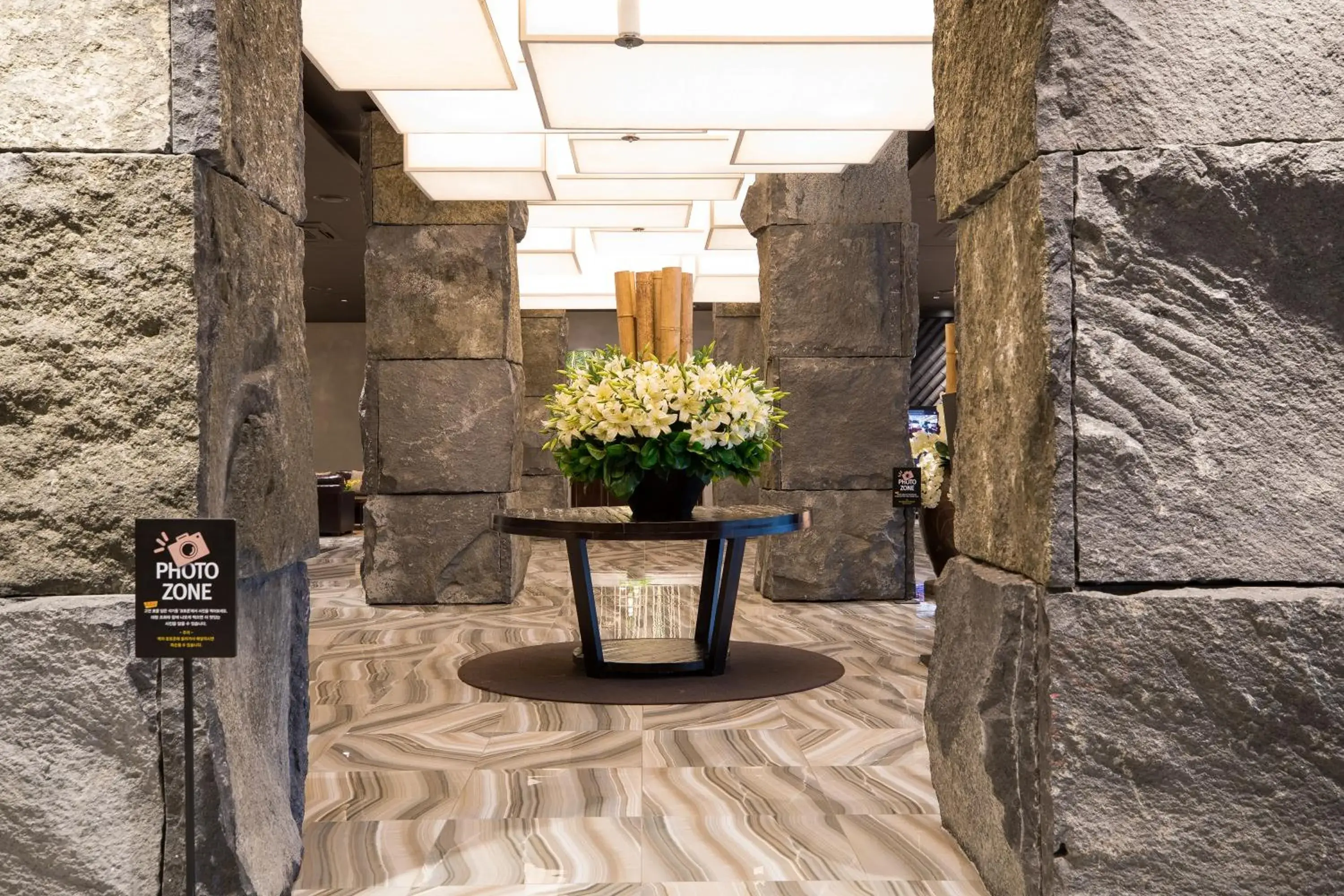 Lobby or reception in KensingtonResort JirisanHadong Lobby or reception in KensingtonResort JirisanHadong