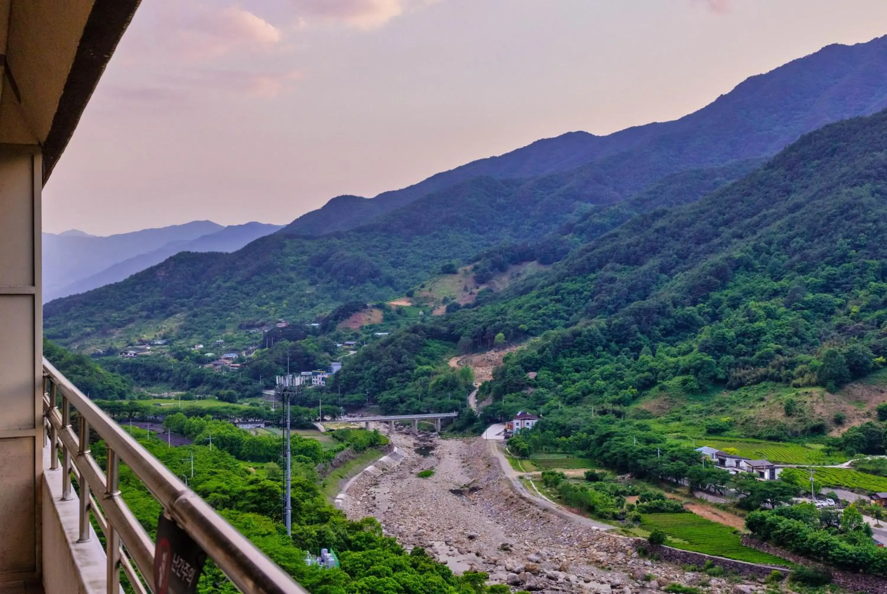 View (from property/room) in KensingtonResort JirisanHadong View (from property/room) in KensingtonResort JirisanHadong