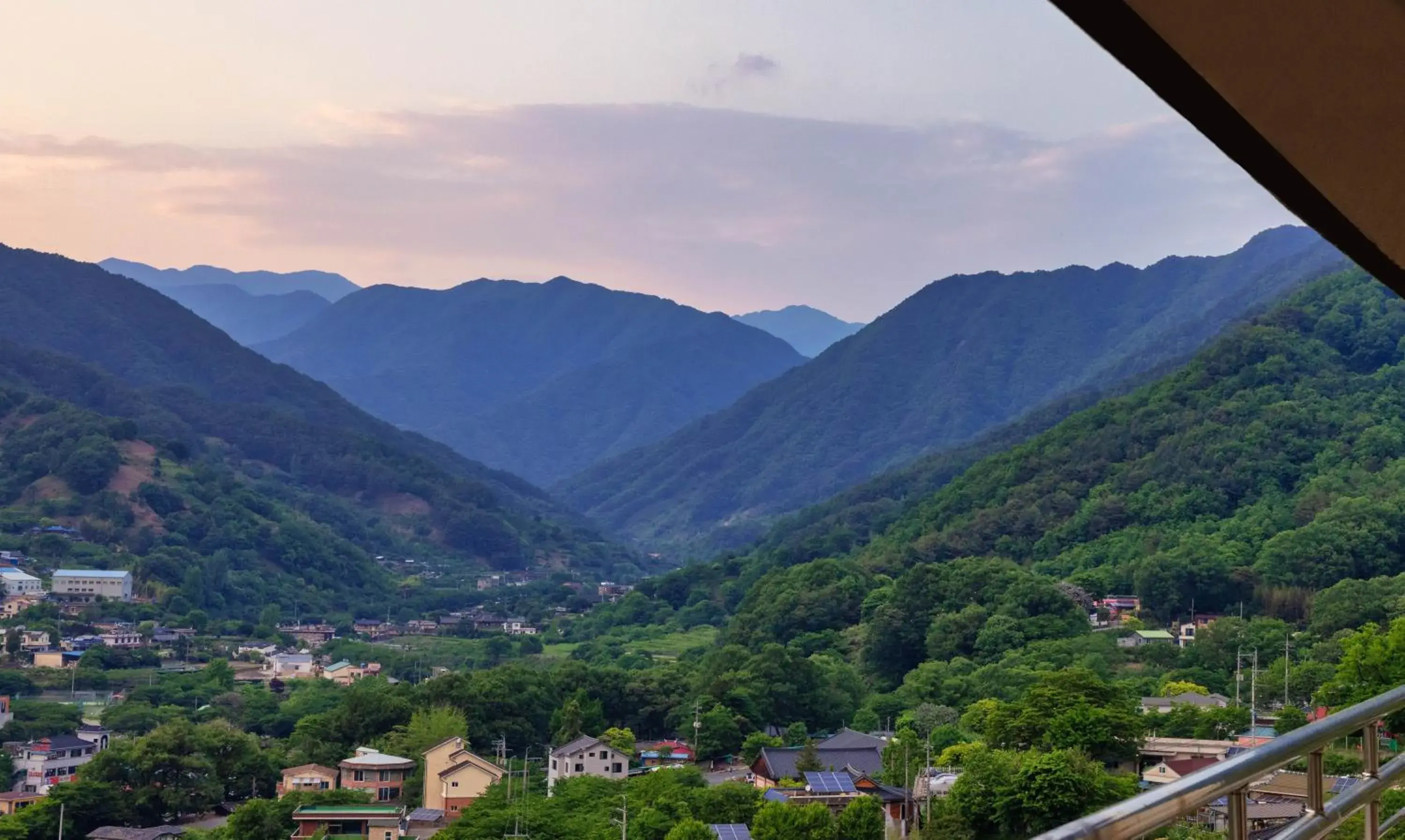 View (from property/room) in KensingtonResort JirisanHadong View (from property/room) in KensingtonResort JirisanHadong