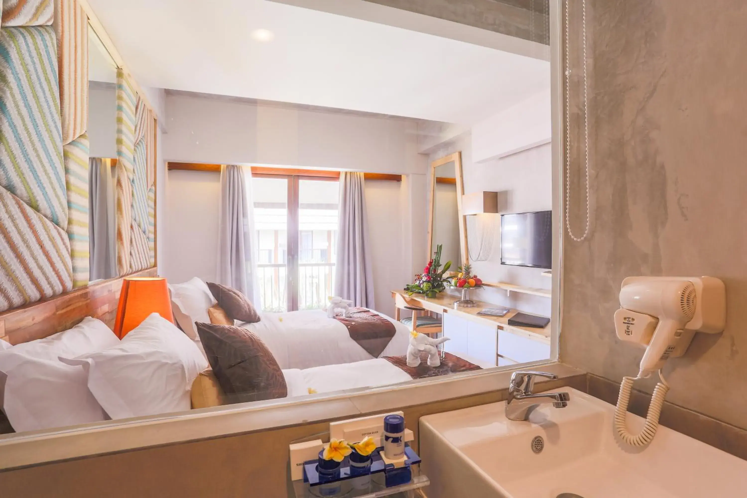 Bedroom, Bathroom in Serela Legian by KAGUM Hotels