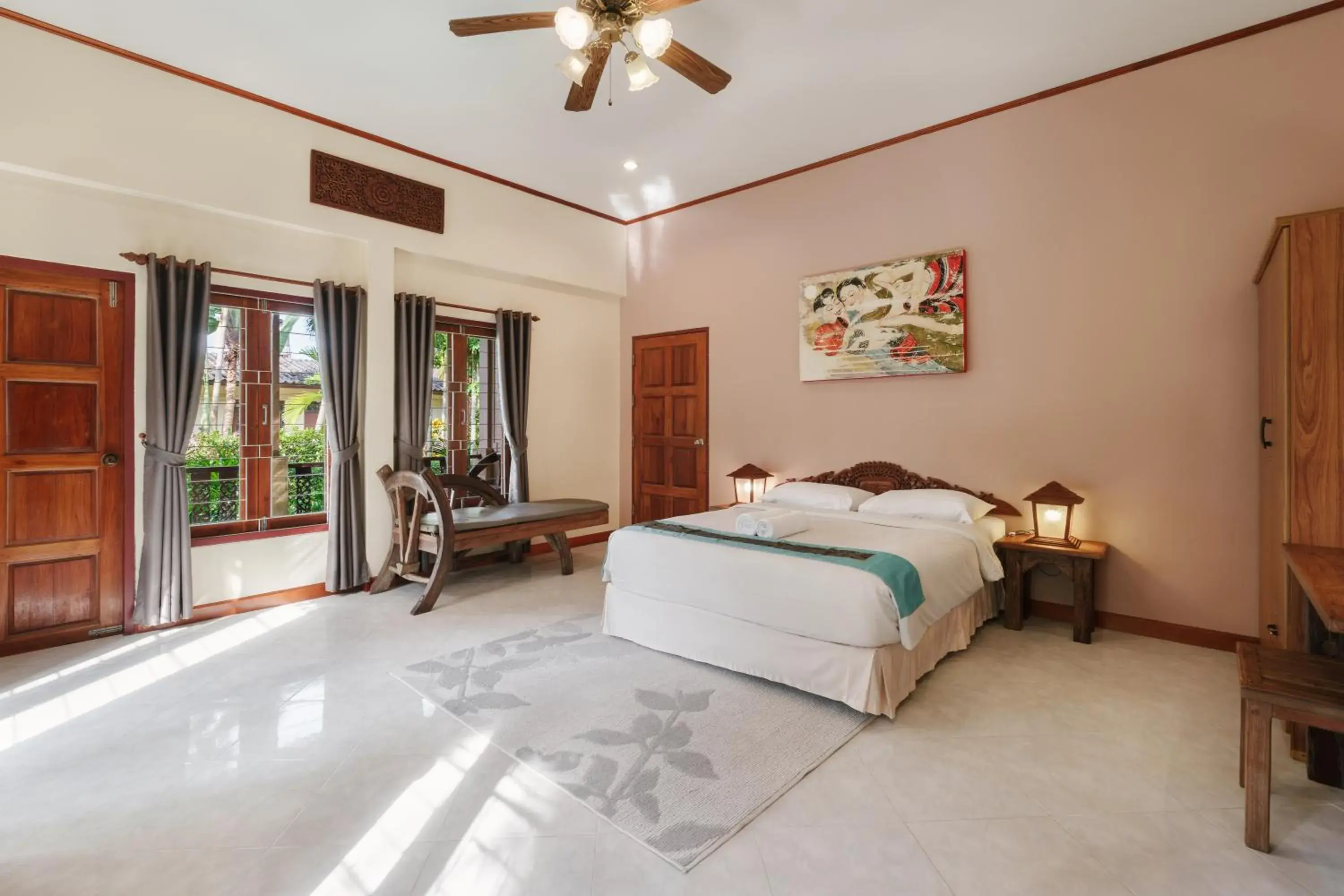 Bedroom, Bed in Palm Village Bedroom, Bed in Palm Village